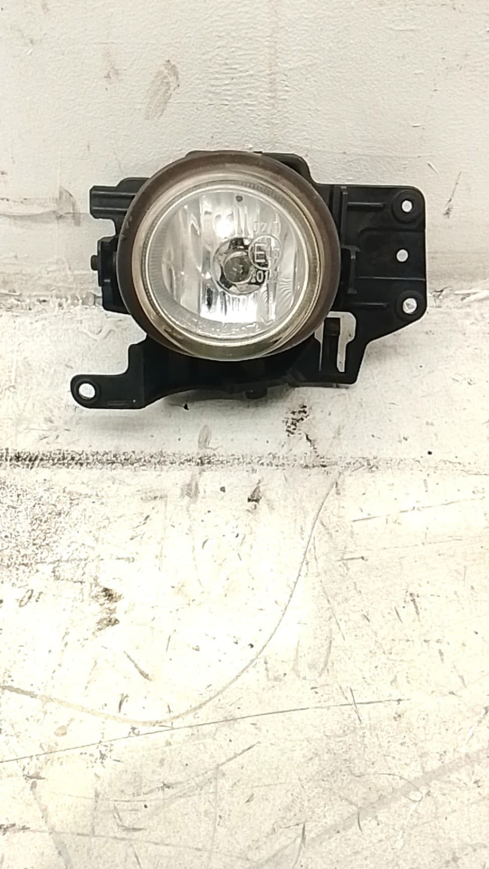 Faro antiniebla izquierdo MAZDA PREMACY (CP)