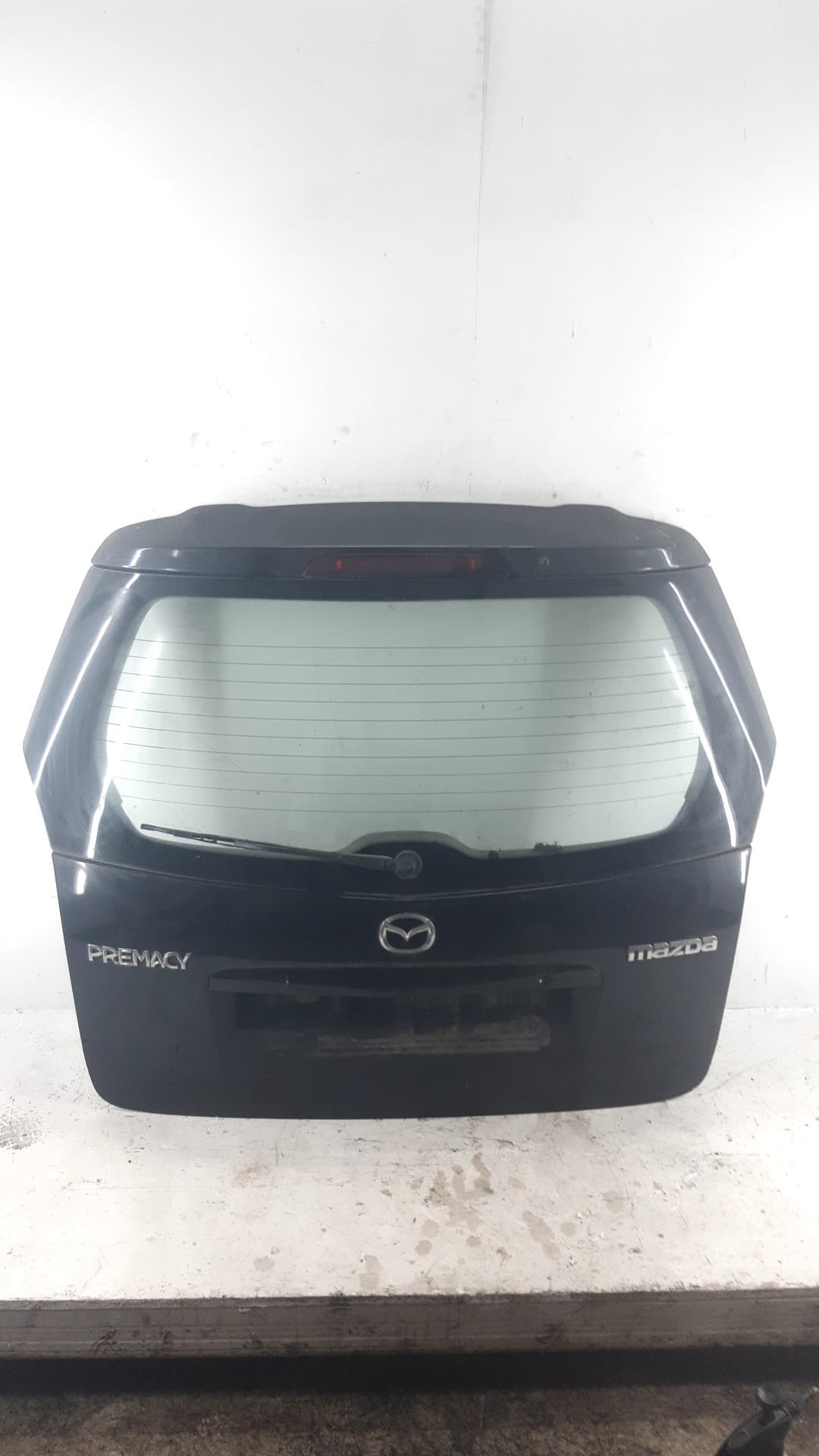 Porton trasero MAZDA PREMACY (CP)