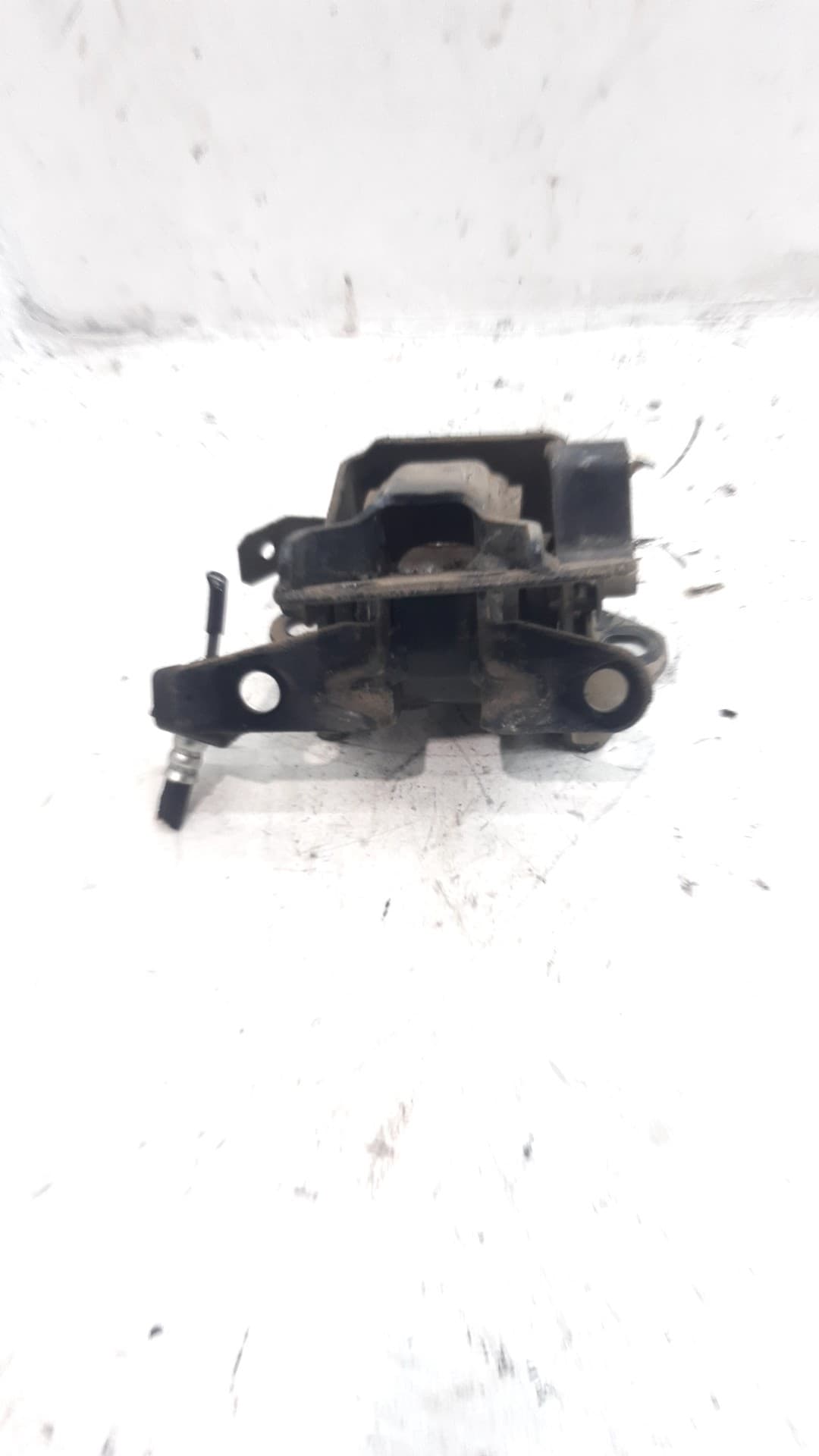 Soporte motor MAZDA PREMACY (CP)