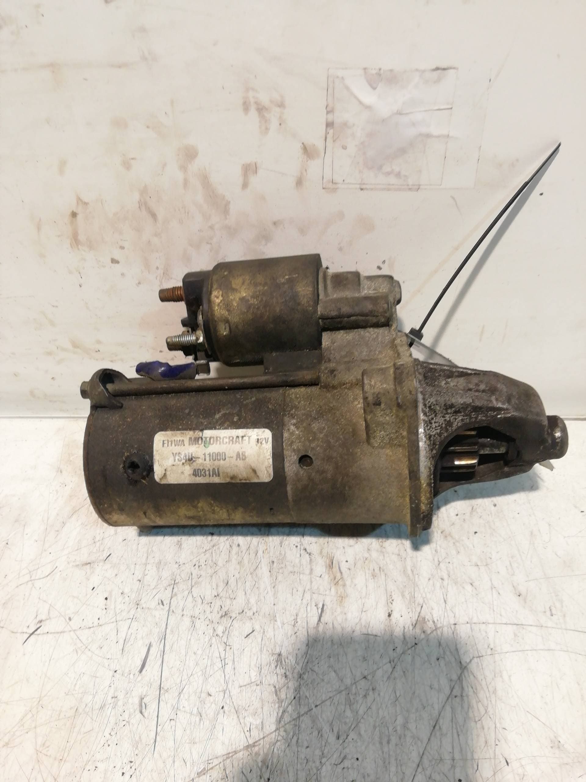 Motor arranque FORD FOCUS BERLINA (CAK)