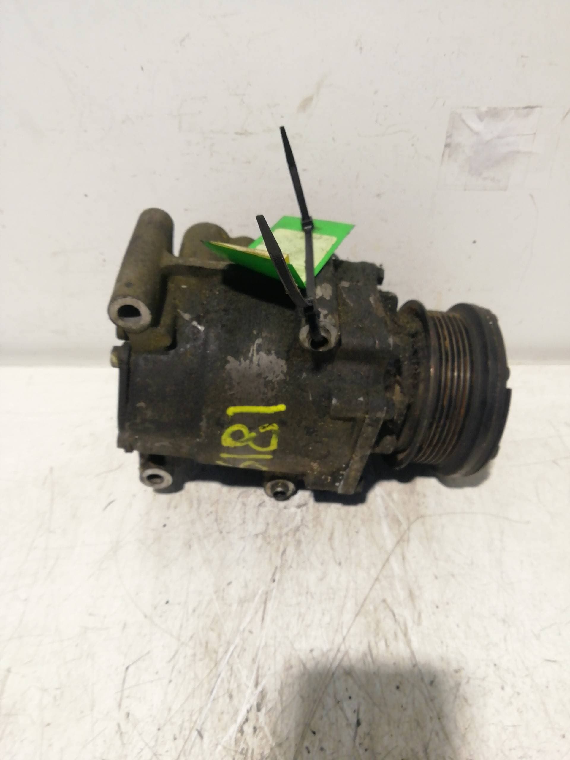 Recambio FORD FOCUS BERLINA (CAK) ref. 1578406 3