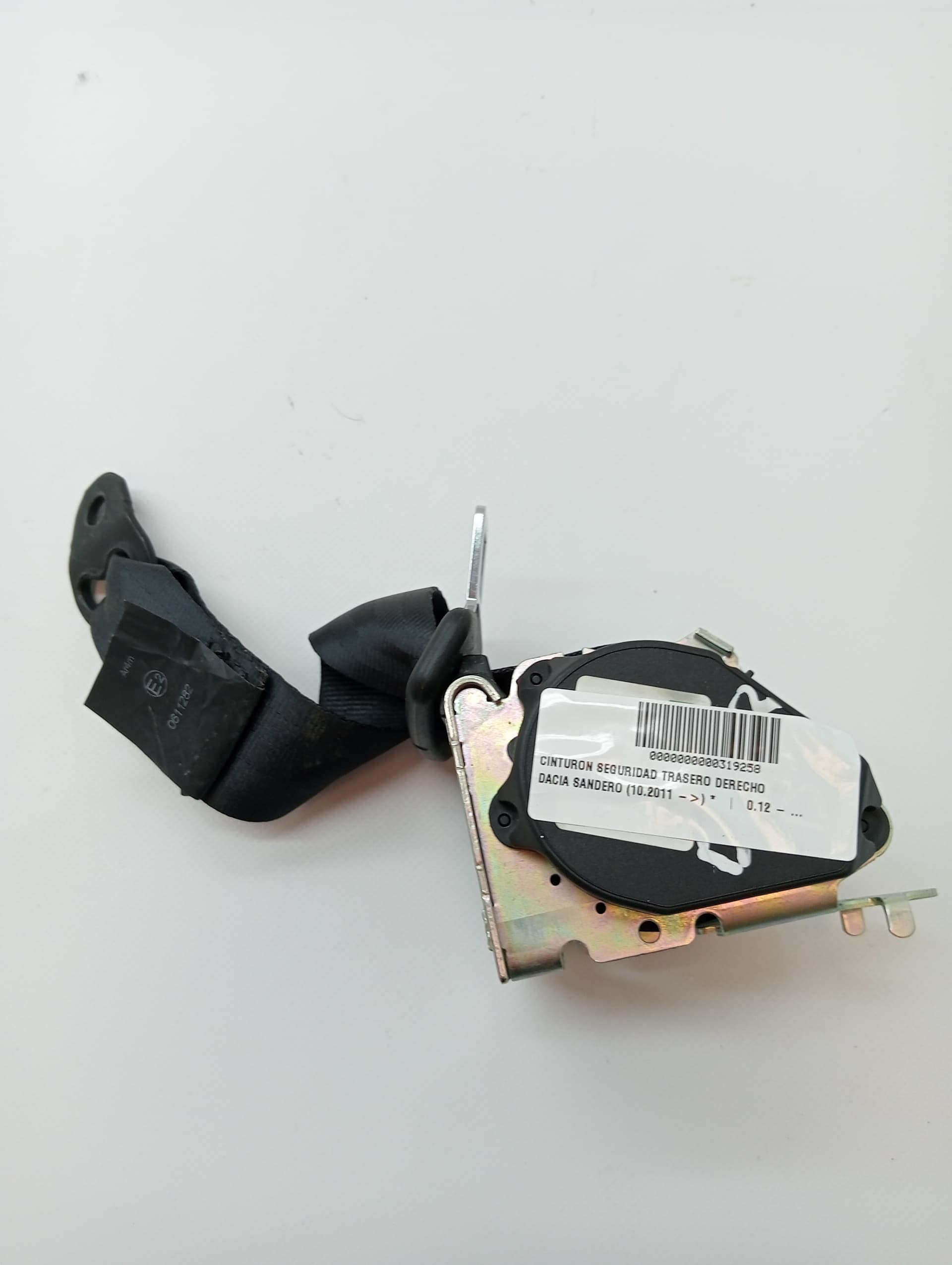 Cinturon seguridad trasero derecho DACIA SANDERO