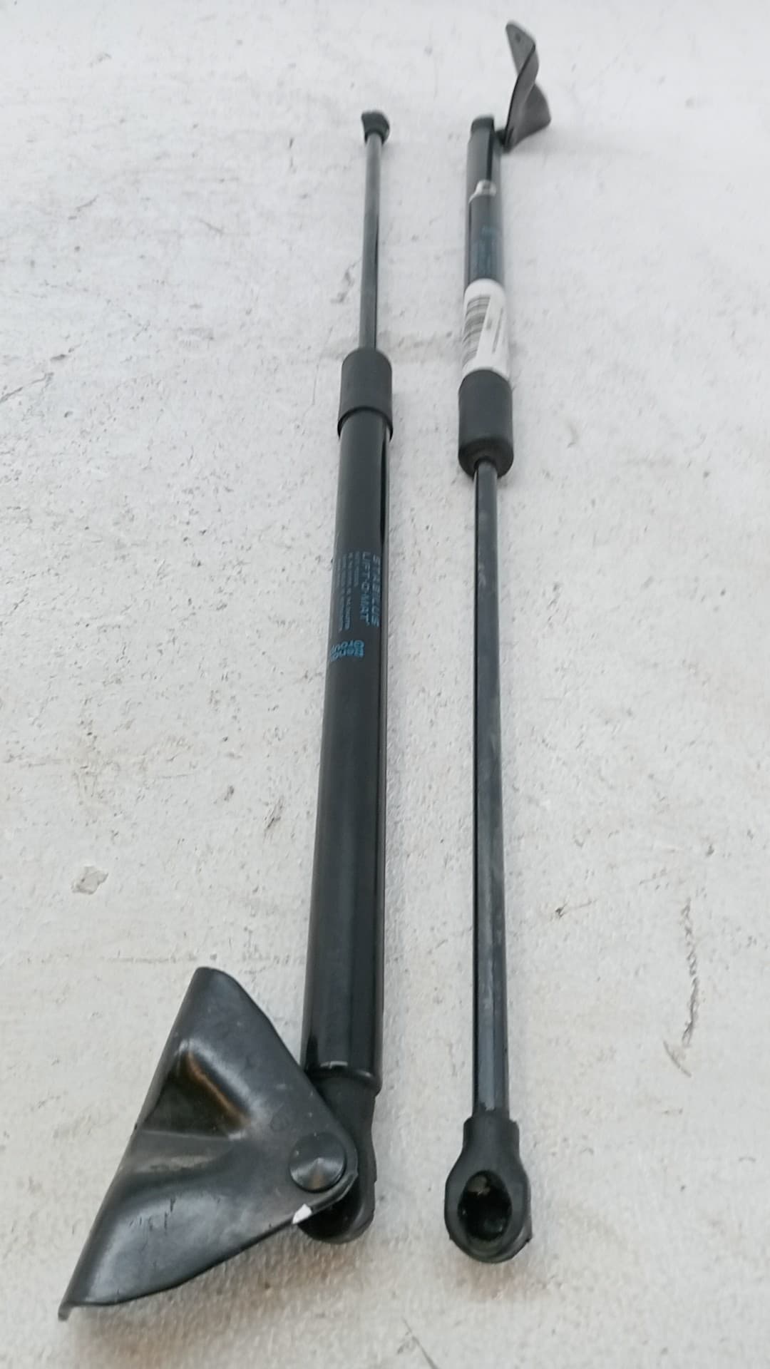 Amortiguadores maletero / porton RENAULT 5 2