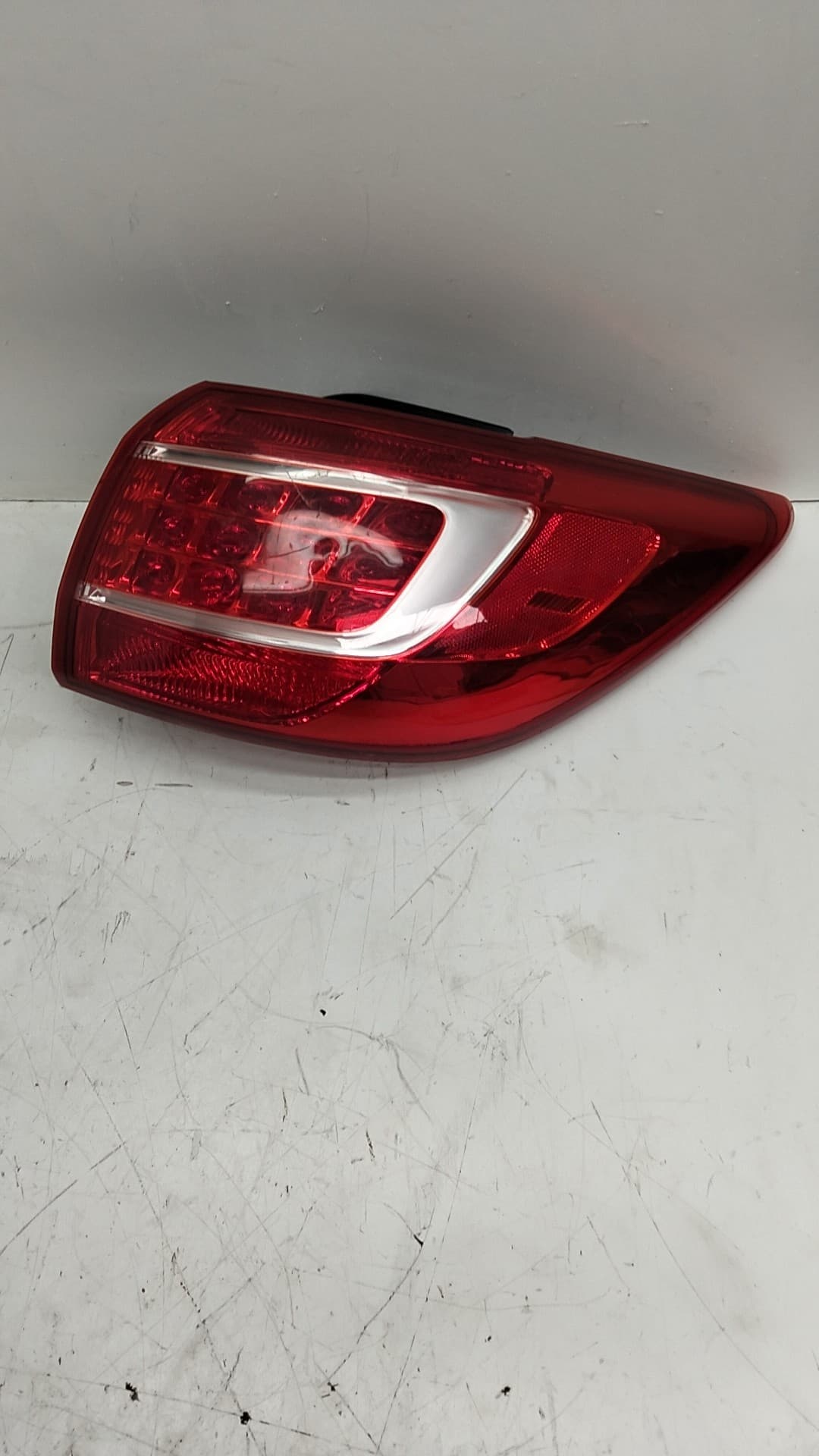 Piloto trasero derecho KIA SPORTAGE III (SL)