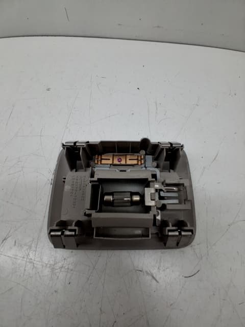 Luz interior MITSUBISHI SPACE STAR (A00)