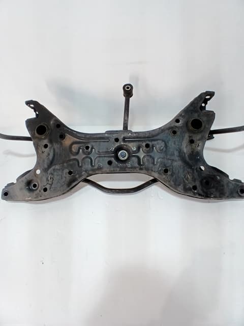 Puente delantero MITSUBISHI SPACE STAR (A00) 2