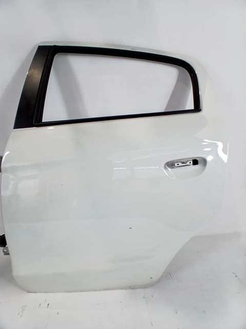 Puerta trasera izquierda MITSUBISHI SPACE STAR (A00) 2