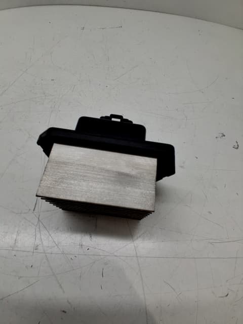 Resistencia calefaccion MITSUBISHI SPACE STAR (A00)