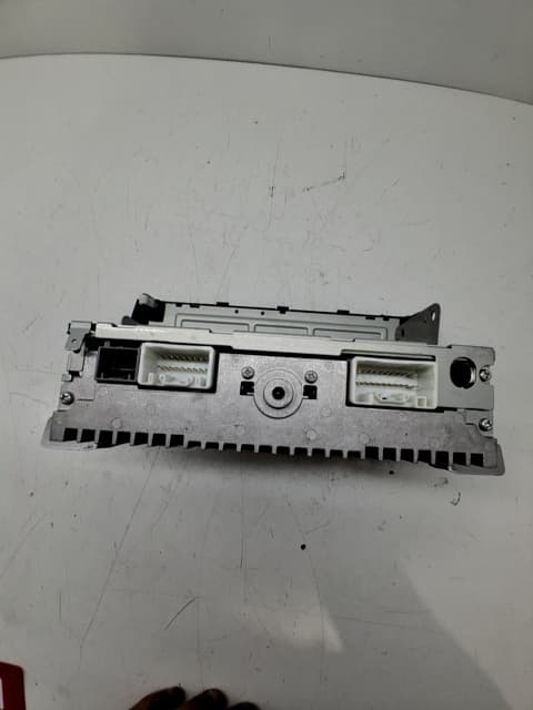 Sistema audio / radio cd MITSUBISHI SPACE STAR (A00)
