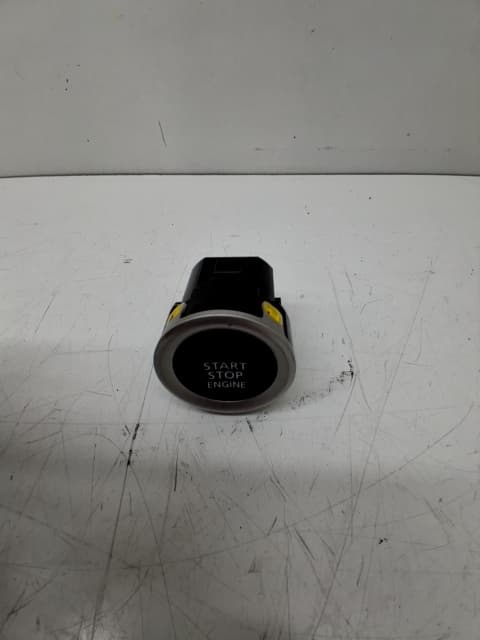 Interruptor star/stop MITSUBISHI SPACE STAR (A00)