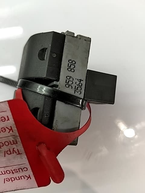 Mando elevalunas trasero derecho VOLKSWAGEN POLO (9N1) 3