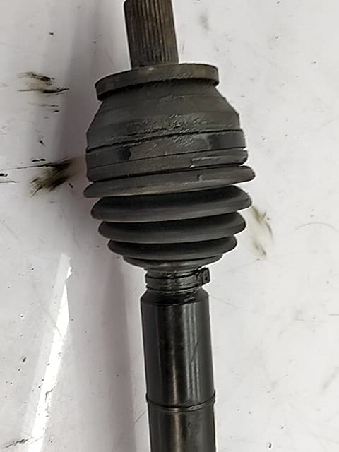 Transmision delantera derecha VOLKSWAGEN POLO (9N1) 2