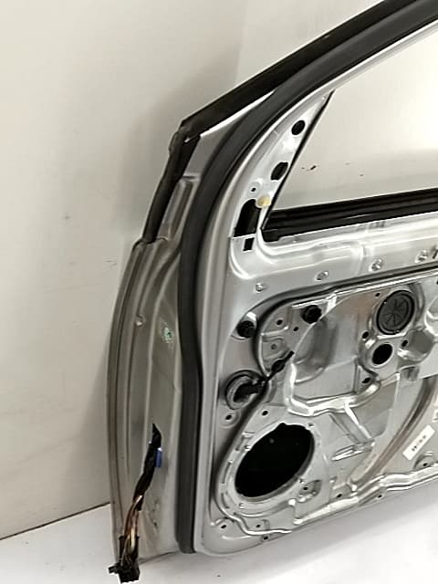 Puerta delantera derecha VOLKSWAGEN POLO (9N1) 4