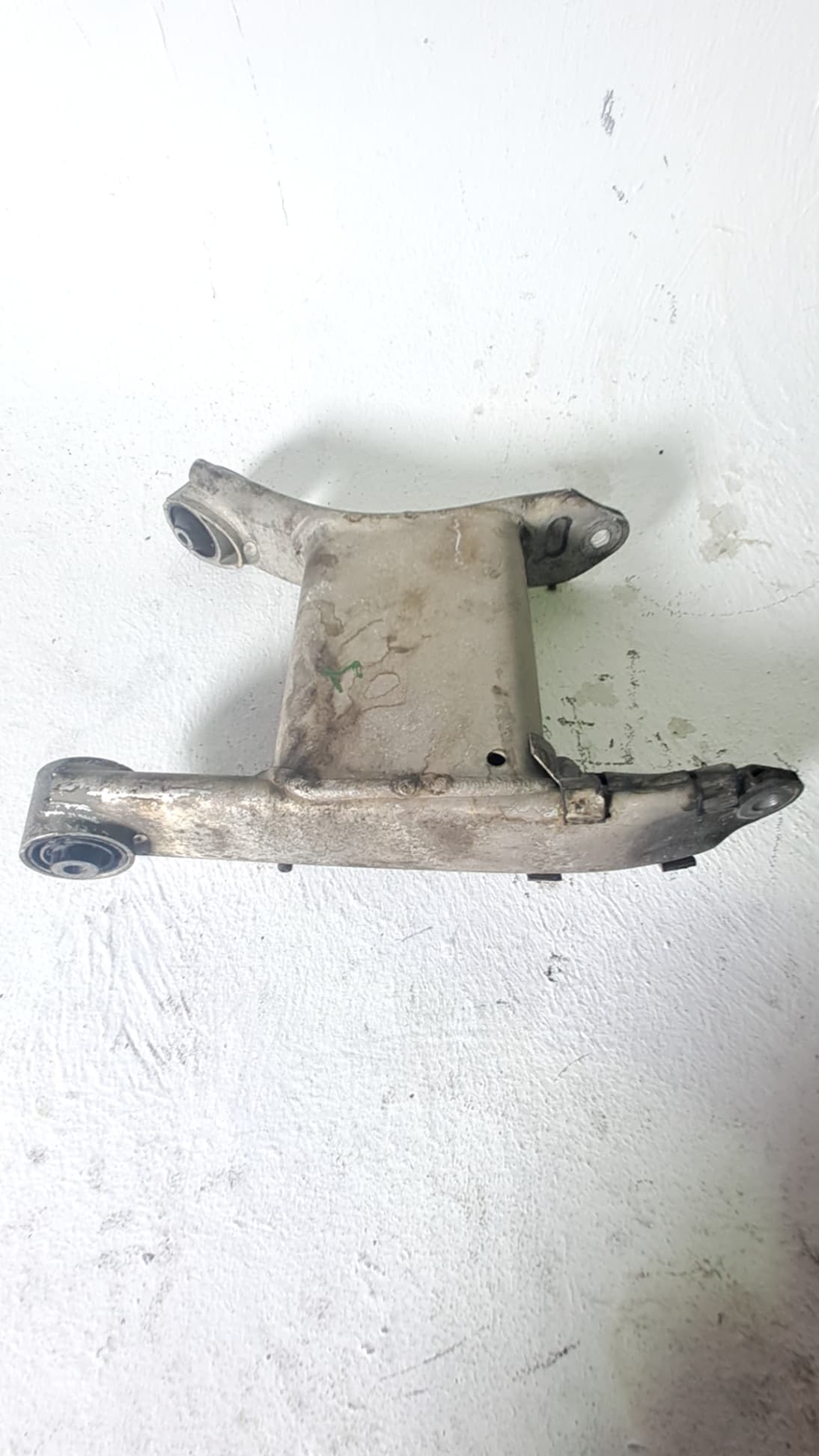 Brazo suspension inferior trasero izquierdo BMW SERIE 5 BERLINA (E39) 3