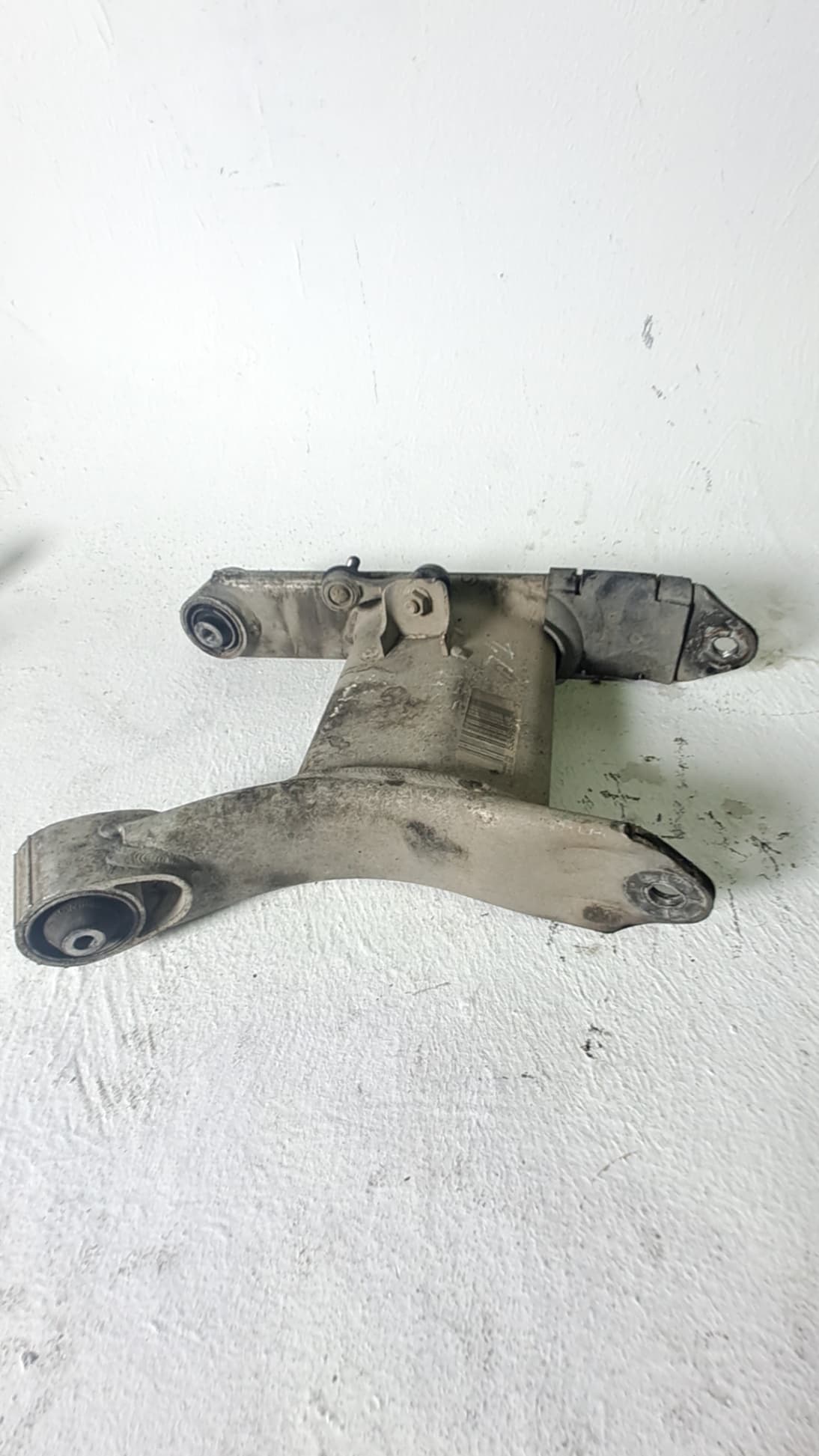 Brazo suspension inferior trasero izquierdo BMW SERIE 5 BERLINA (E39) 2