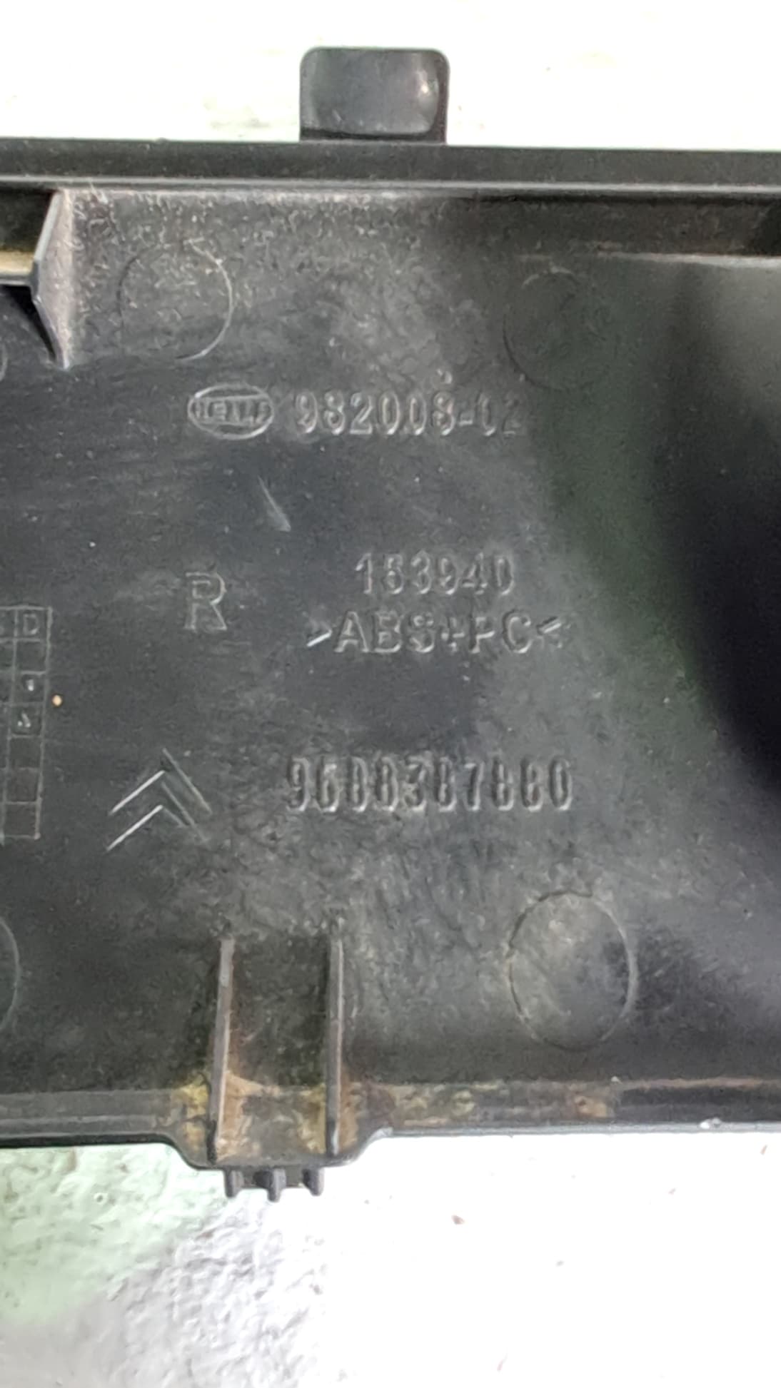 Faro antiniebla trasero derecho CITROEN C3 2