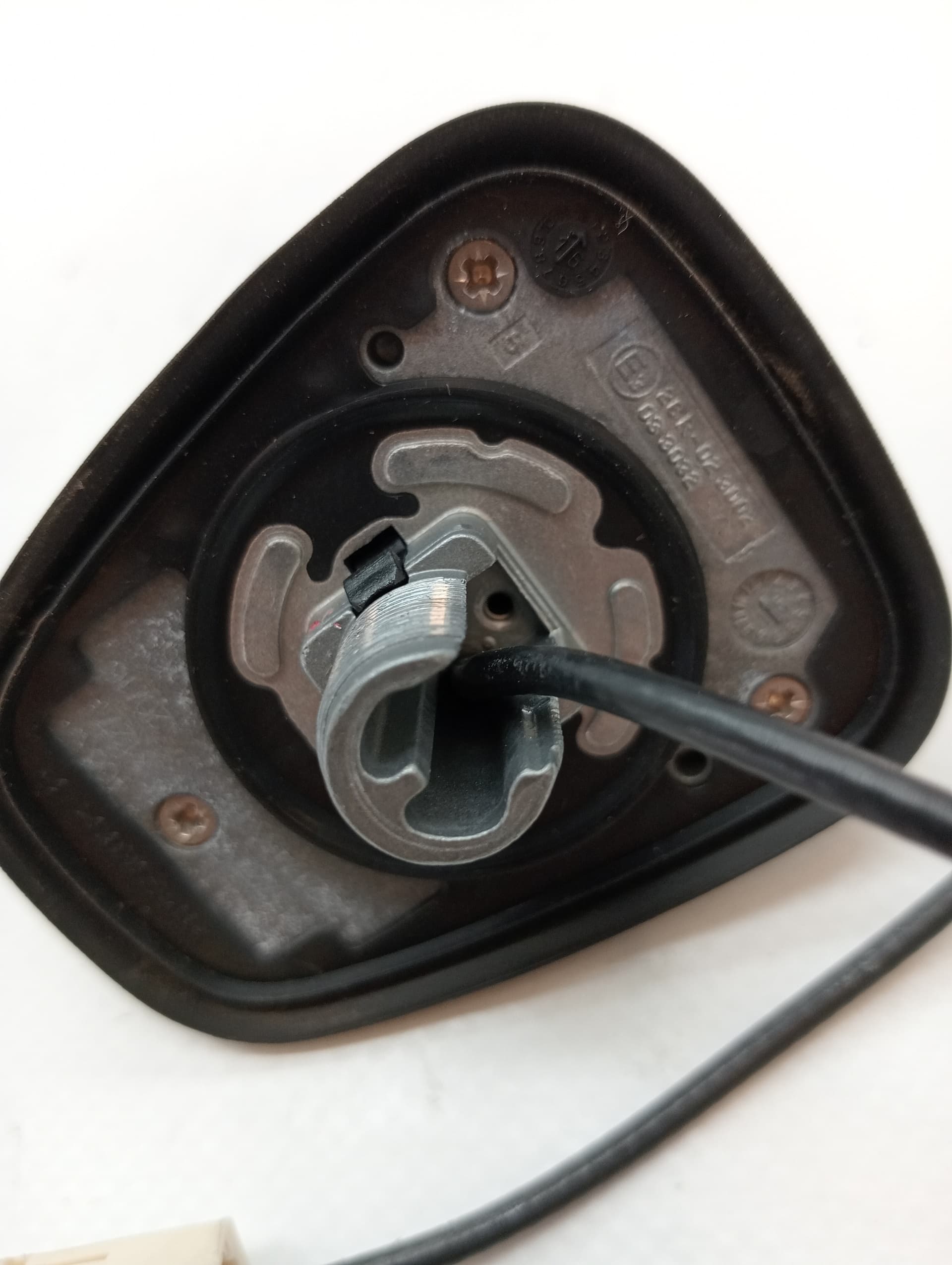 Base de antena RENAULT MEGANE III SPORT TOURER 3