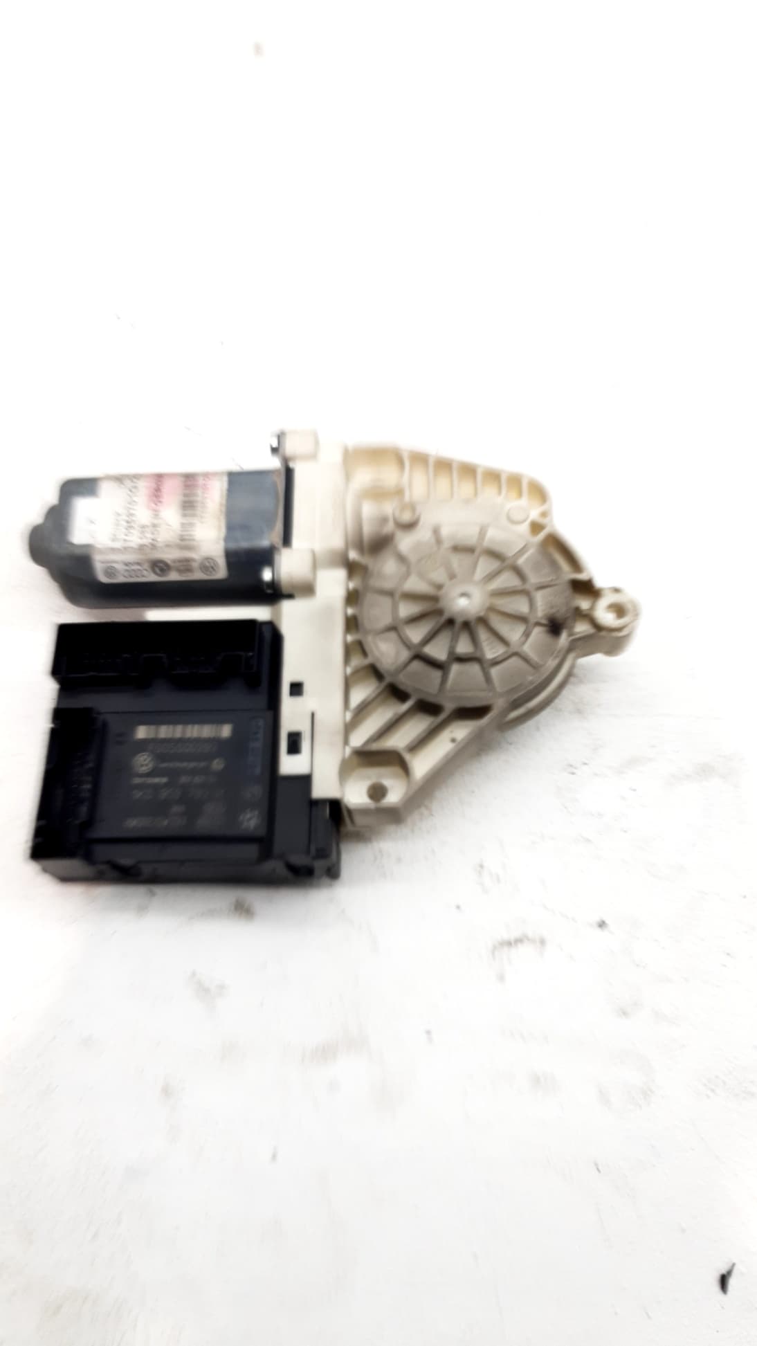 Motor elevalunas delantero izquierdo SEAT TOLEDO (5P2) 3