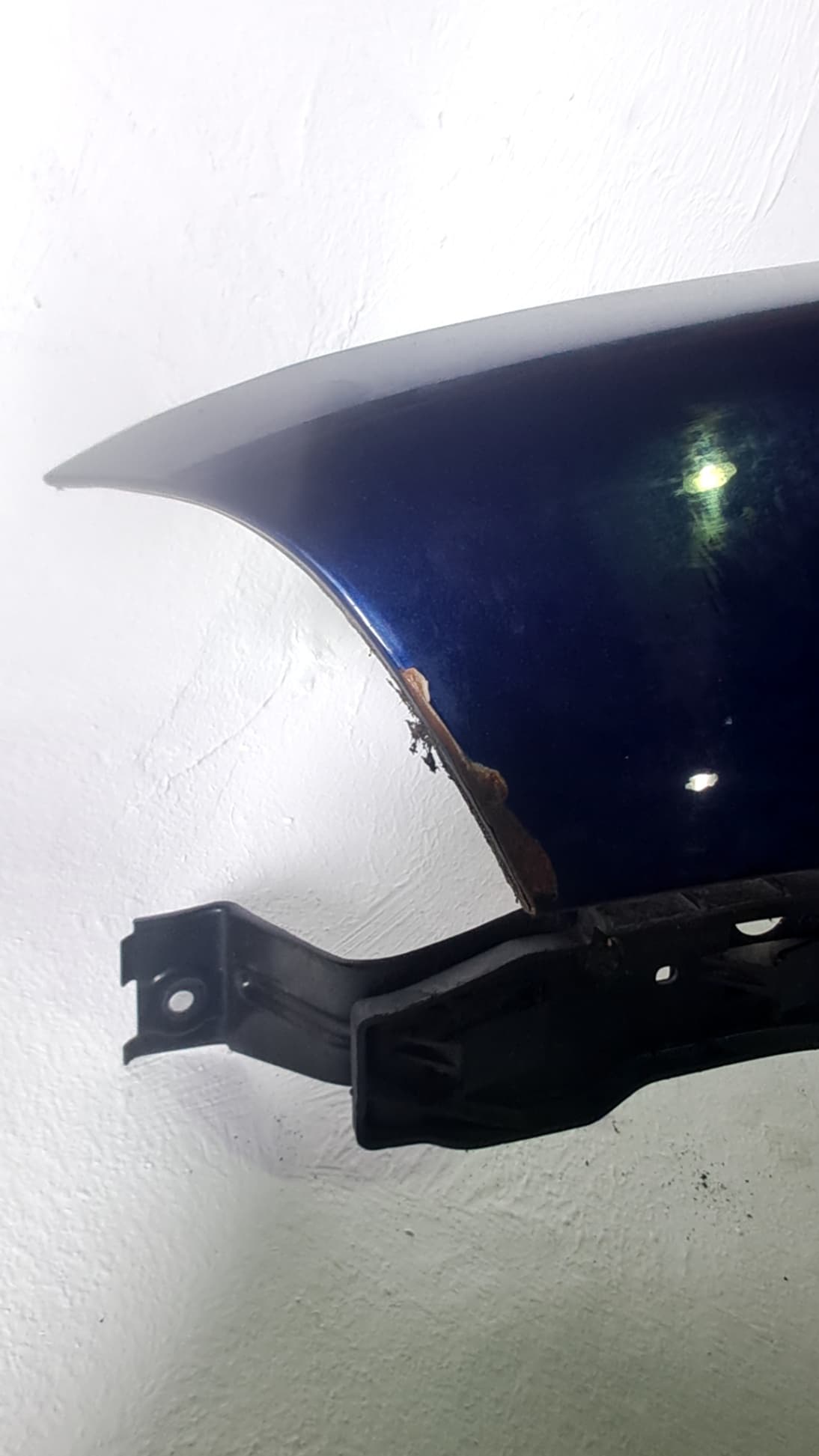 Aleta delantera izquierda VOLKSWAGEN PASSAT BERLINA (3A2) 3