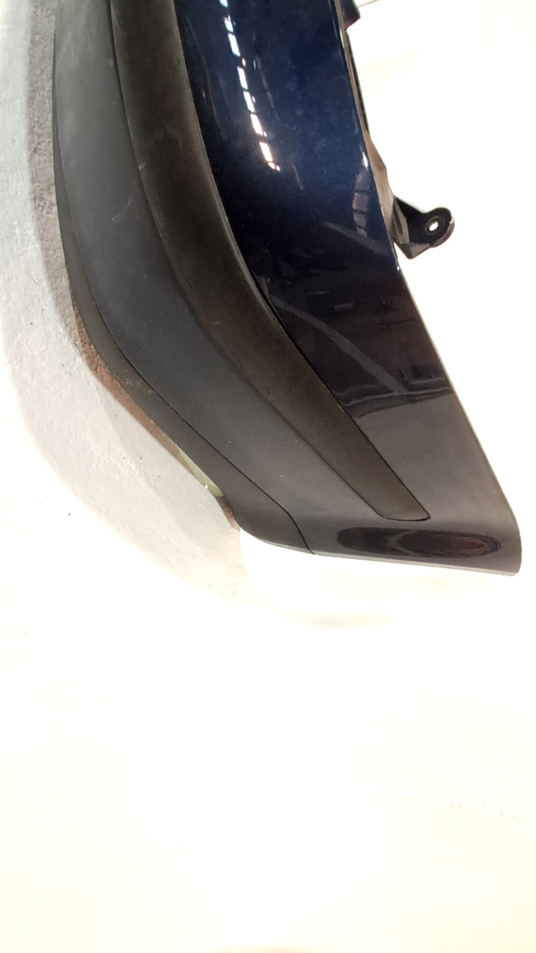 Paragolpes trasero VOLKSWAGEN PASSAT BERLINA (3A2) 4