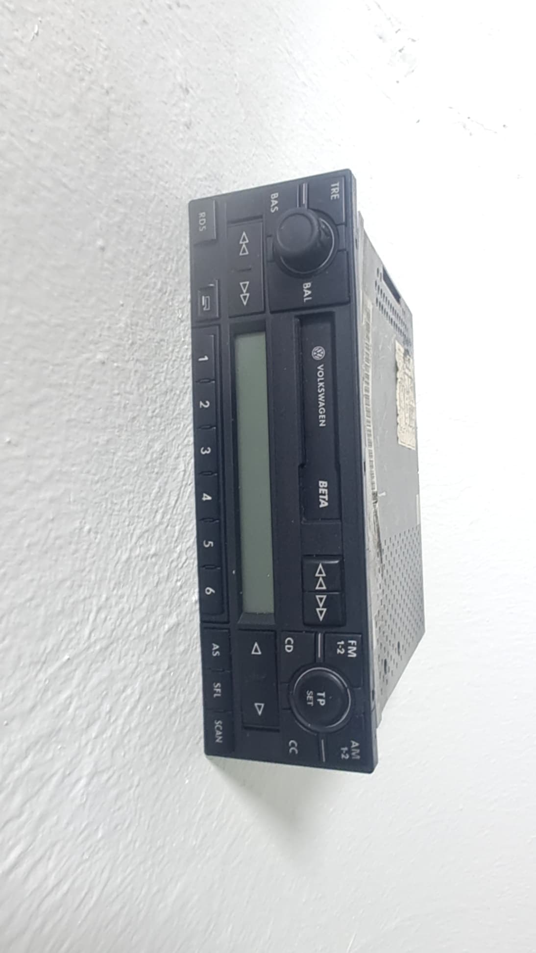 Sistema audio / radio cd VOLKSWAGEN PASSAT BERLINA (3A2)