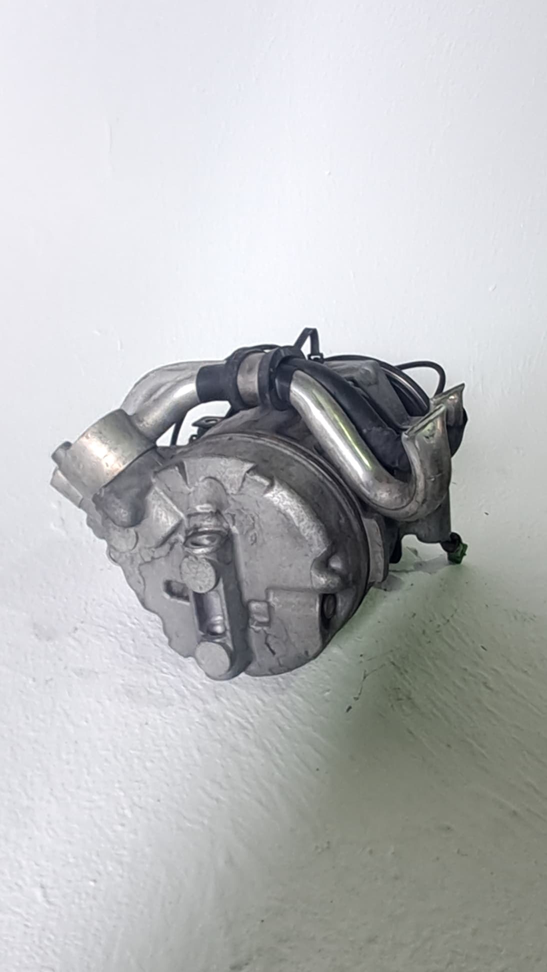 Recambio VOLKSWAGEN PASSAT BERLINA (3A2) ref. 8D0260805J 2