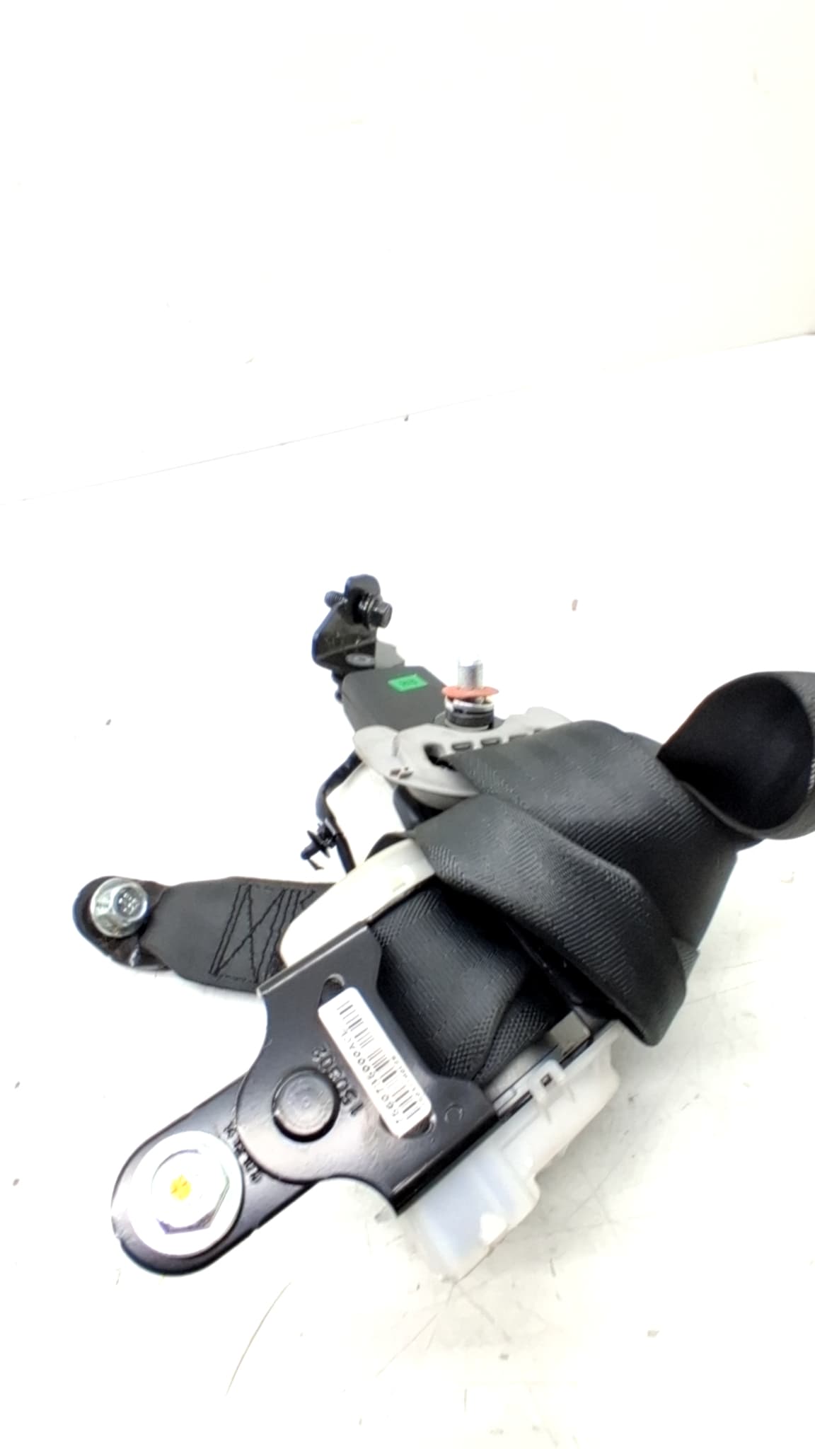 Cinturon seguridad trasero derecho SSANGYONG TIVOLI 2