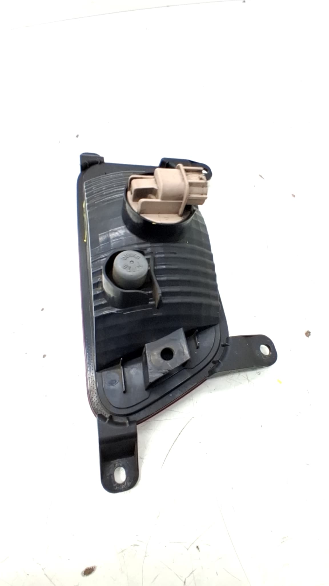 Faro antiniebla trasero derecho SSANGYONG TIVOLI 2