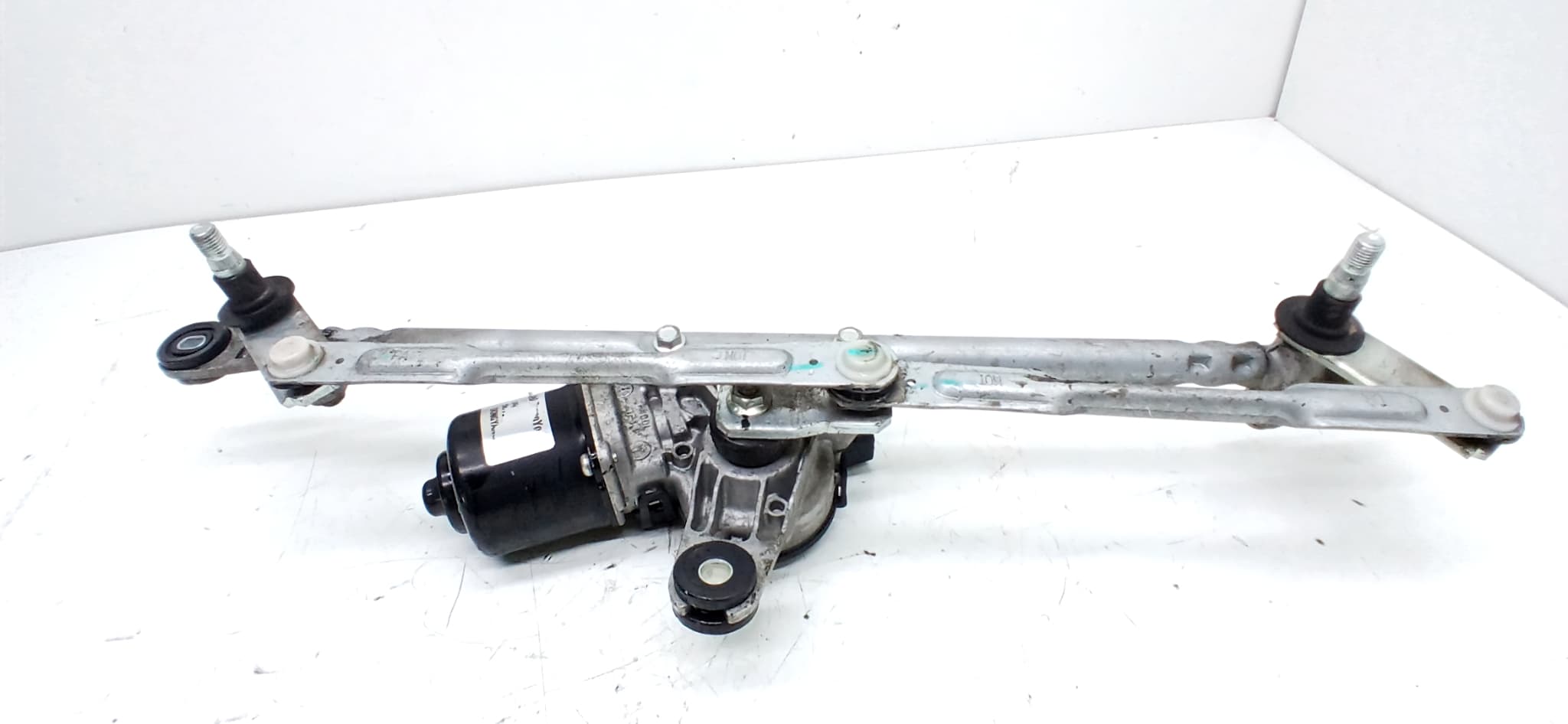 Motor limpia delantero SSANGYONG TIVOLI 2