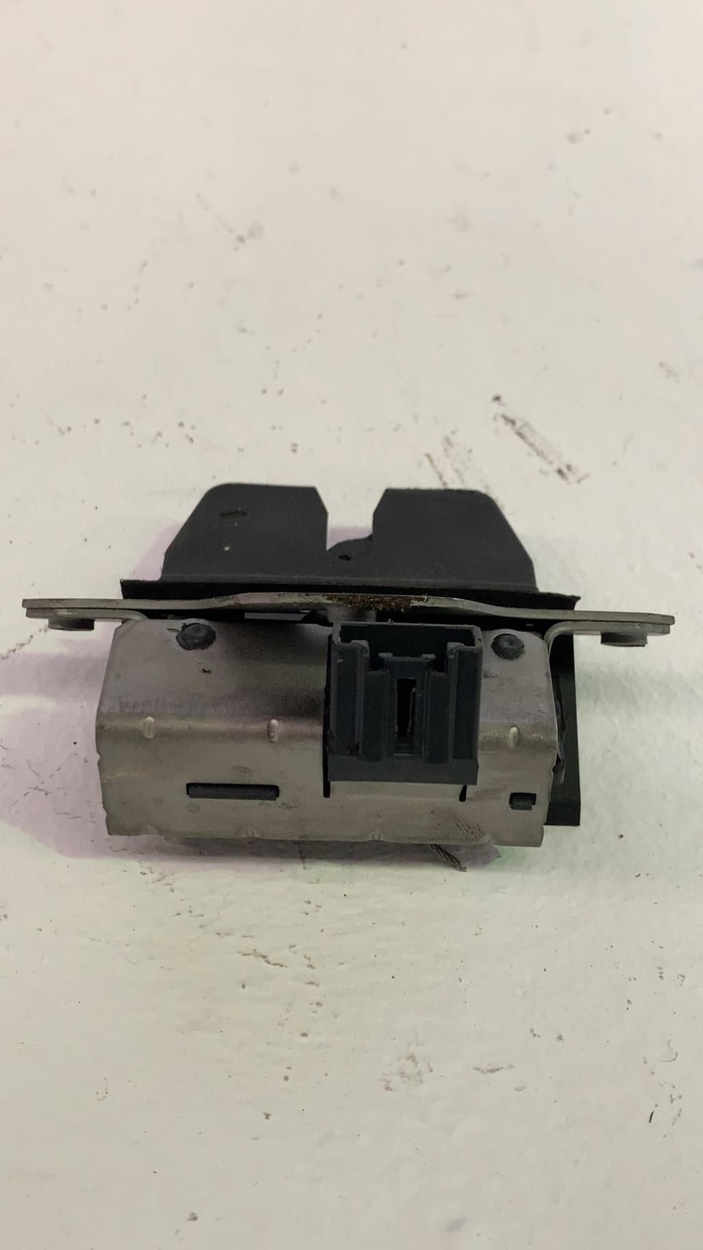 Cerradura maletero / porton LAND ROVER RANGE ROVER EVOQUE 3