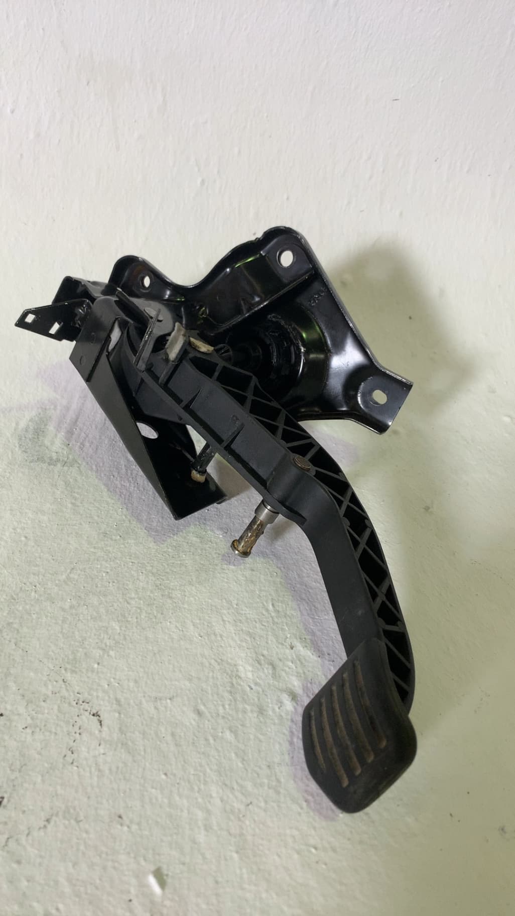 Pedal embrague LAND ROVER RANGE ROVER EVOQUE
