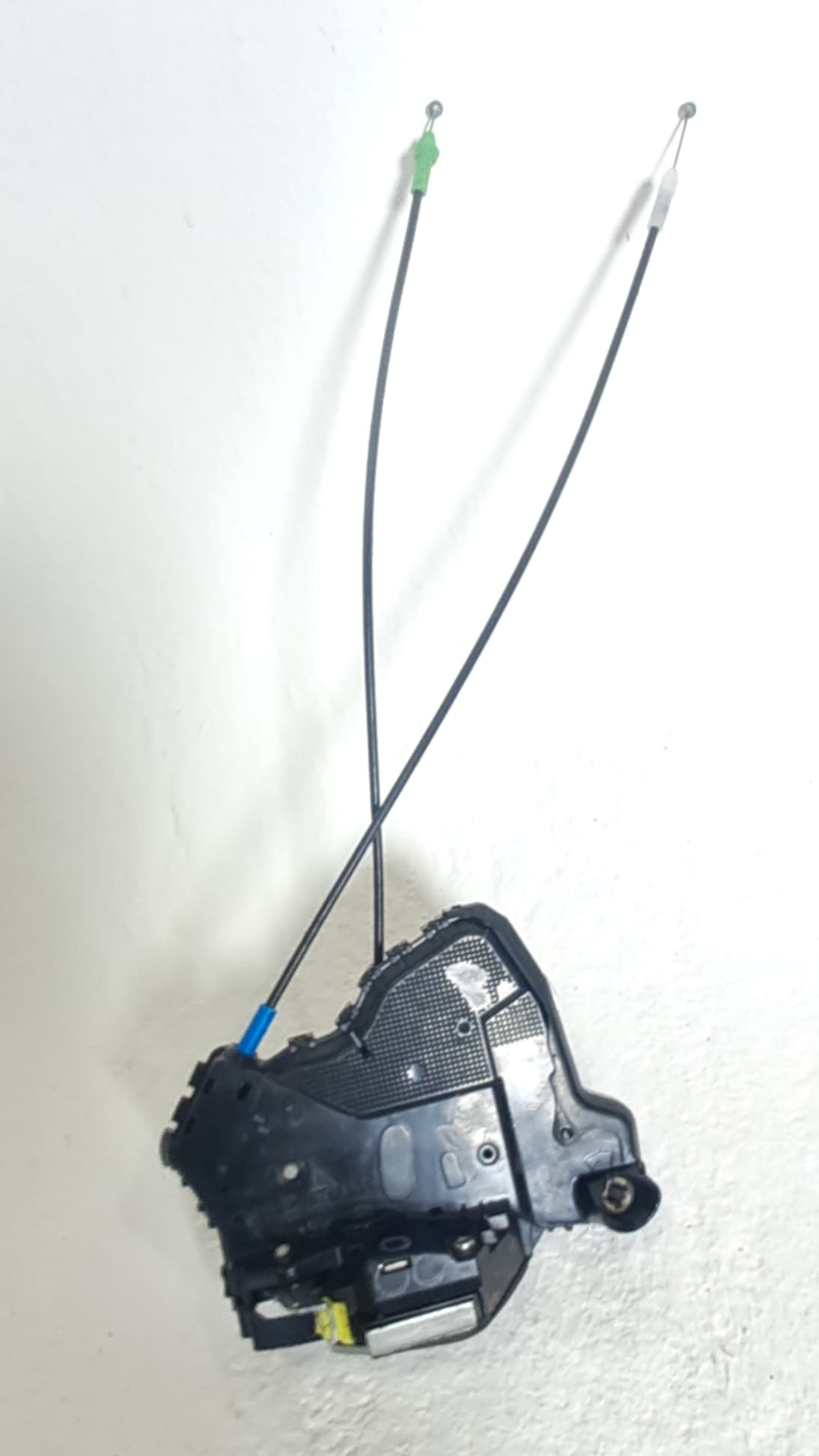 Cerradura puerta delantera izquierda TOYOTA AURIS