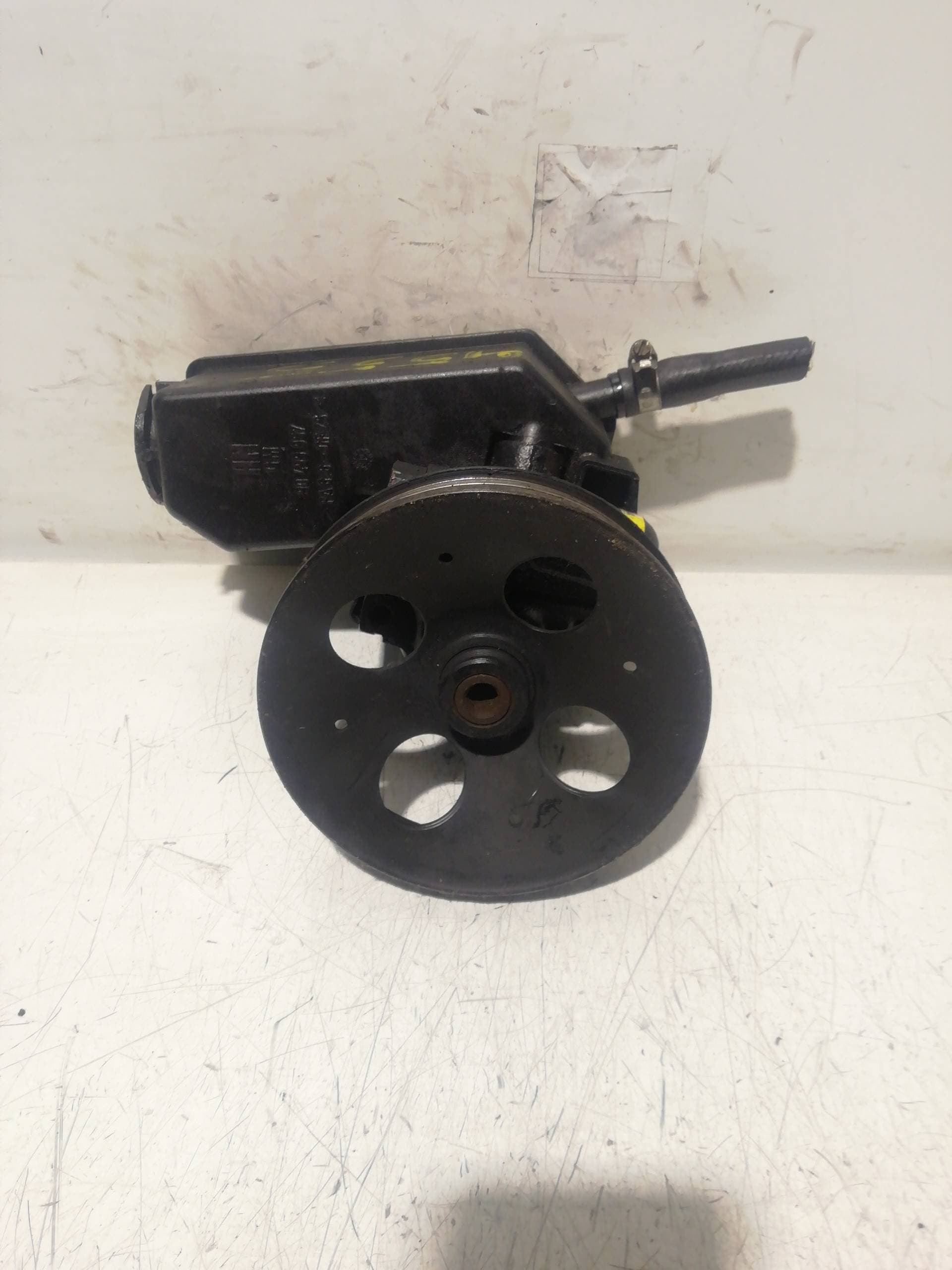Bomba direccion OPEL VECTRA B BERLINA 3