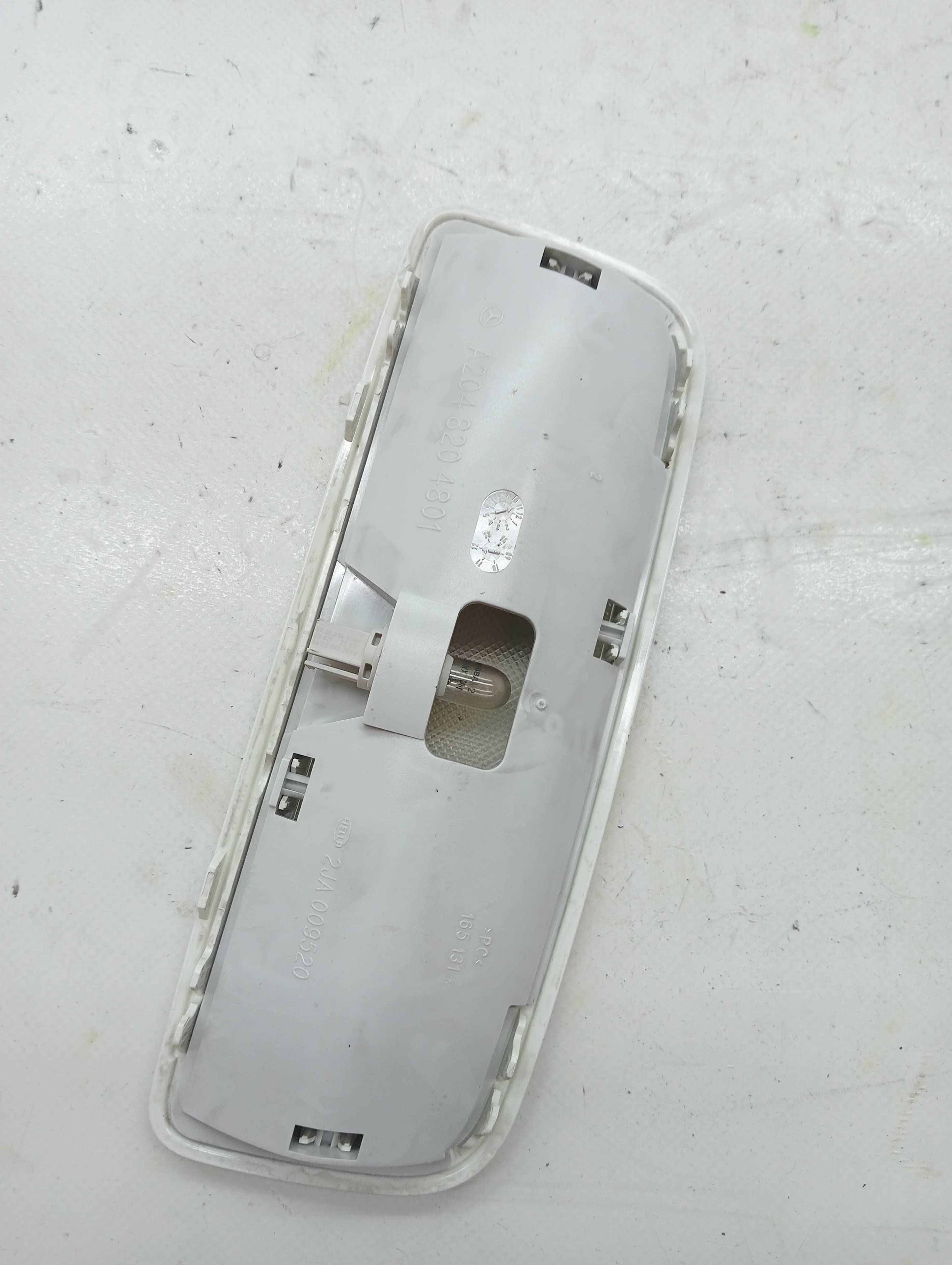 Luz interior MERCEDES-BENZ CLASE A (W176) 2