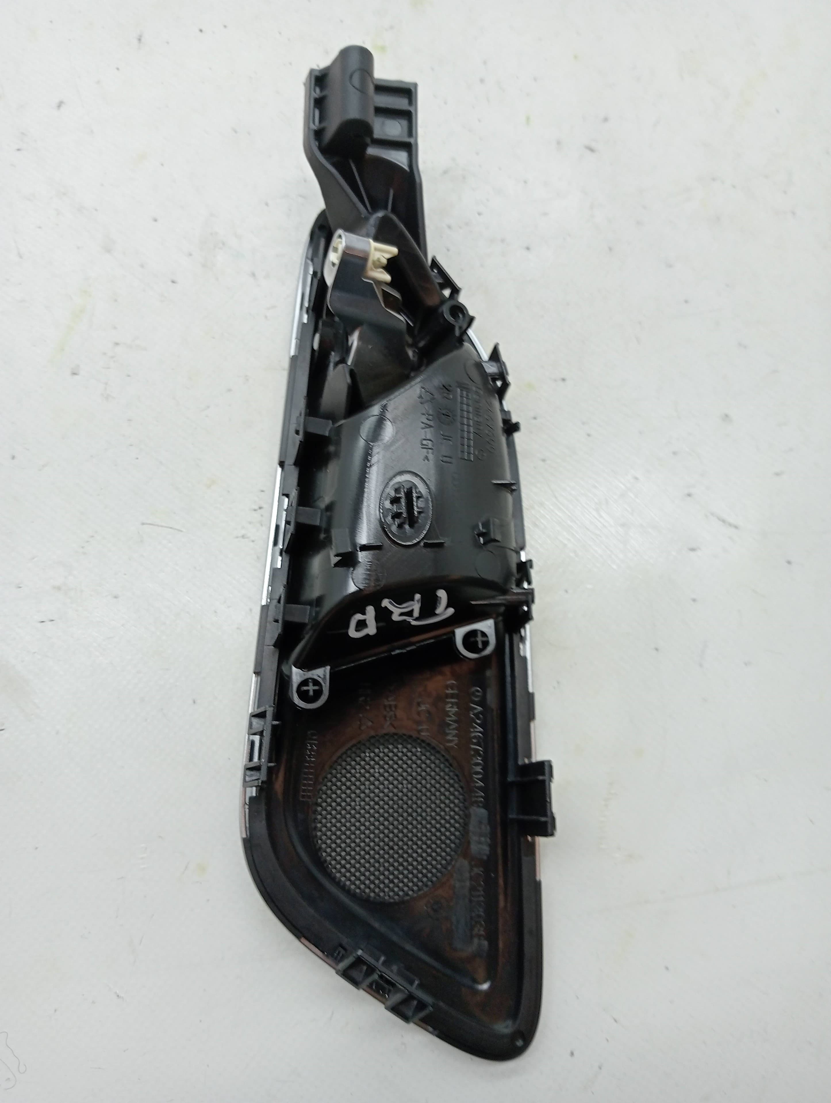Maneta interior trasera derecha MERCEDES-BENZ CLASE A (W176) 3