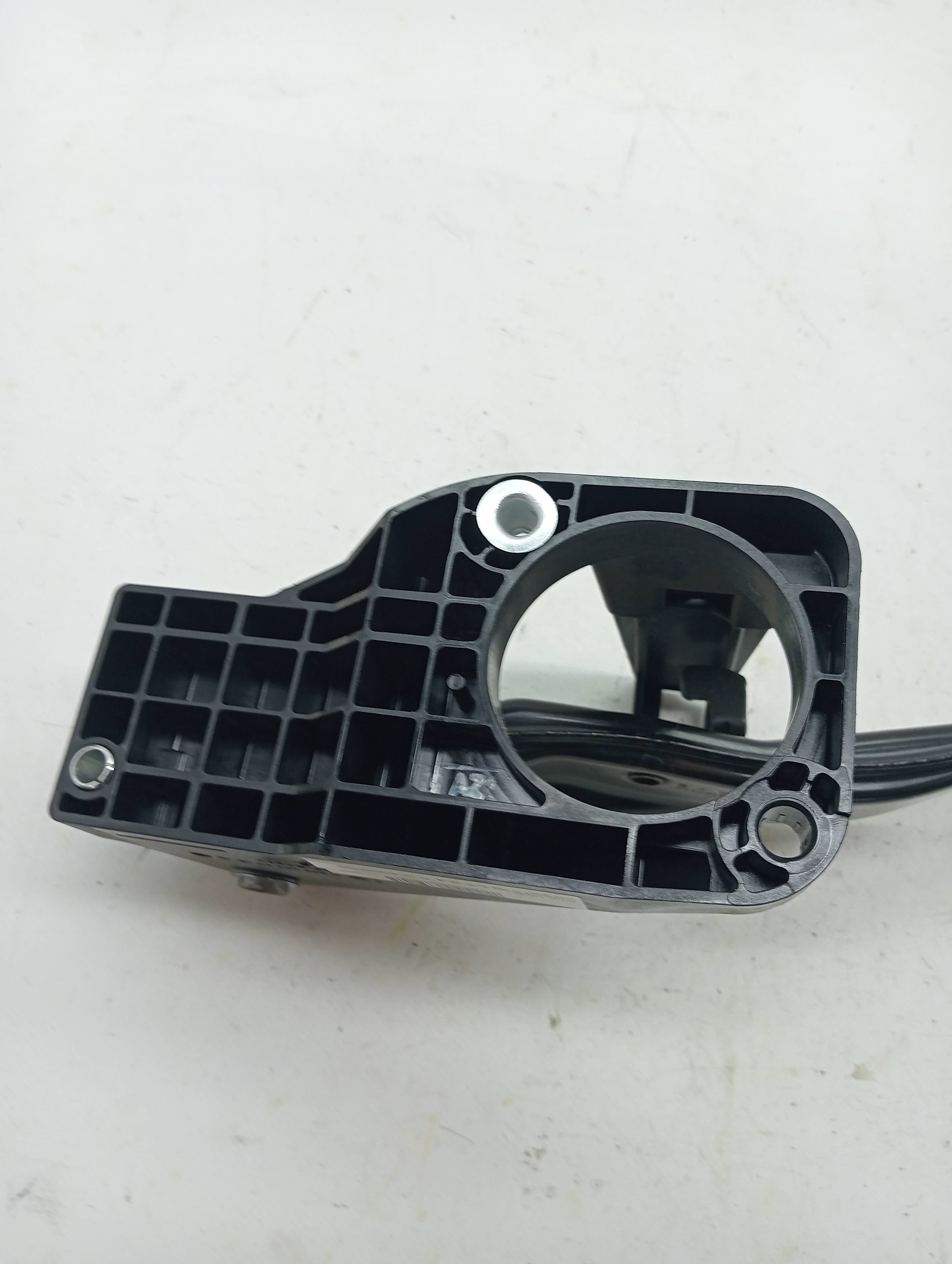 Pedal freno MERCEDES-BENZ CLASE A (W176) 2