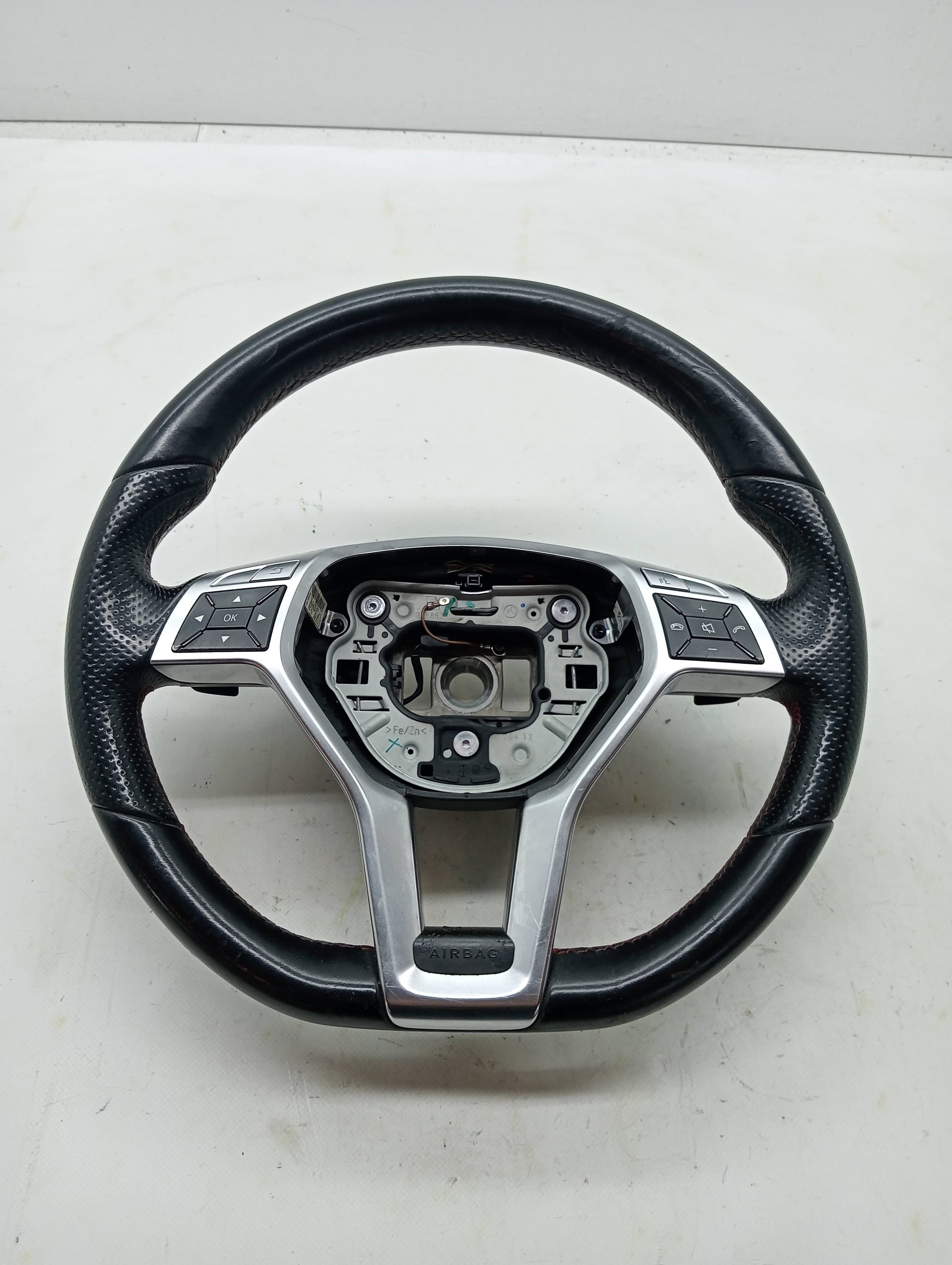 Volante MERCEDES-BENZ CLASE A (W176)