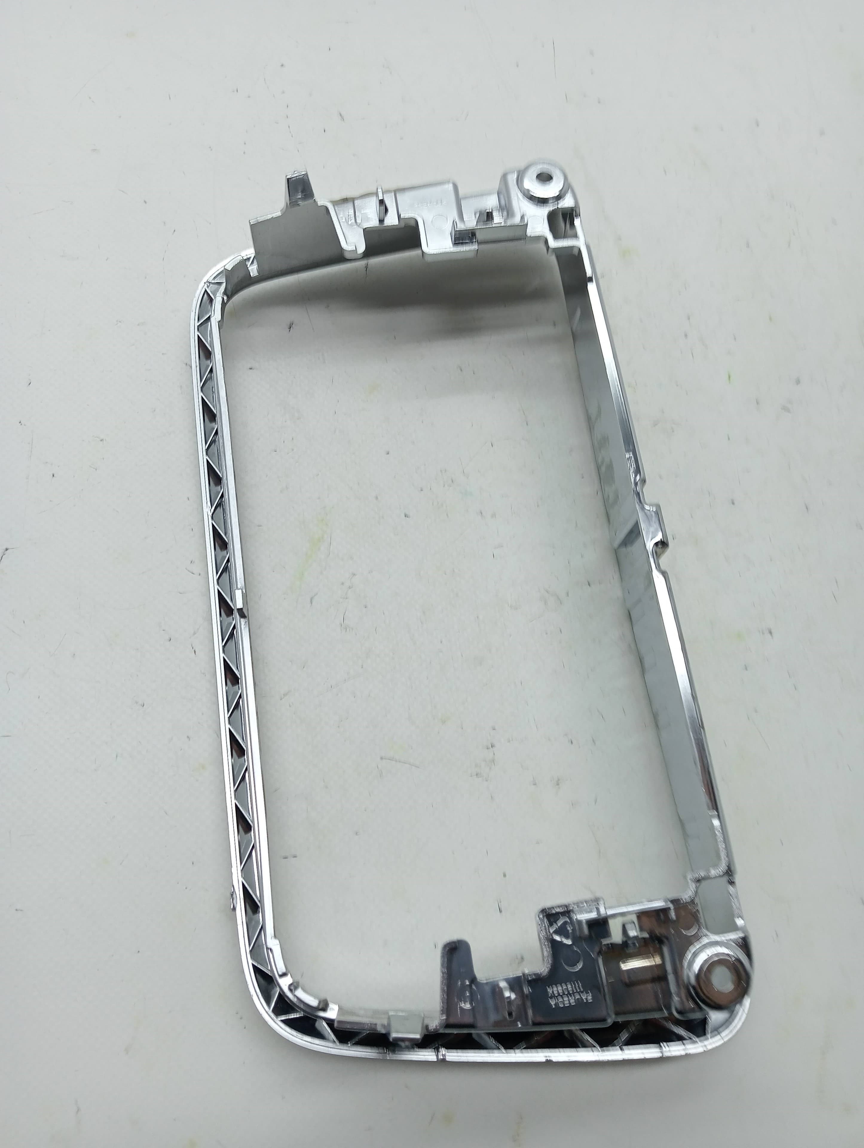 Plastico MERCEDES-BENZ CLASE A (W176) 3