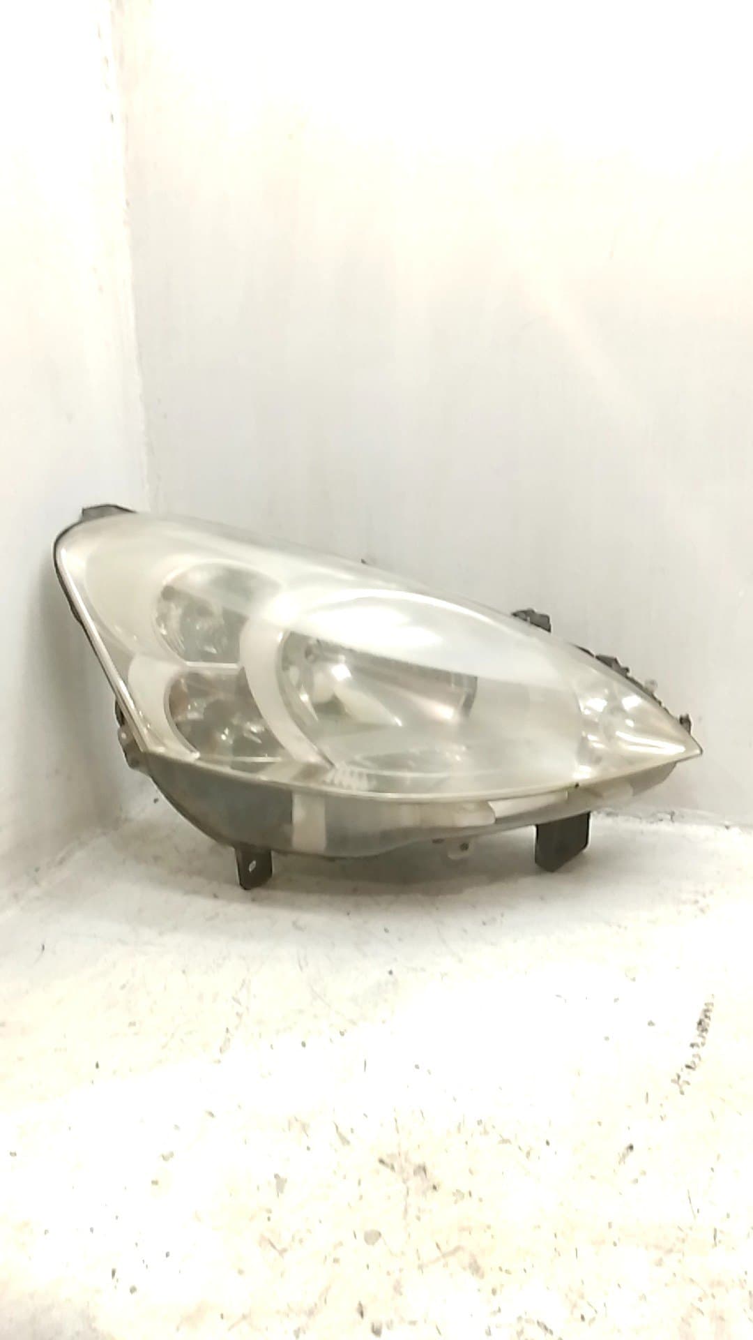 Faro derecho PEUGEOT PARTNER TEPEE