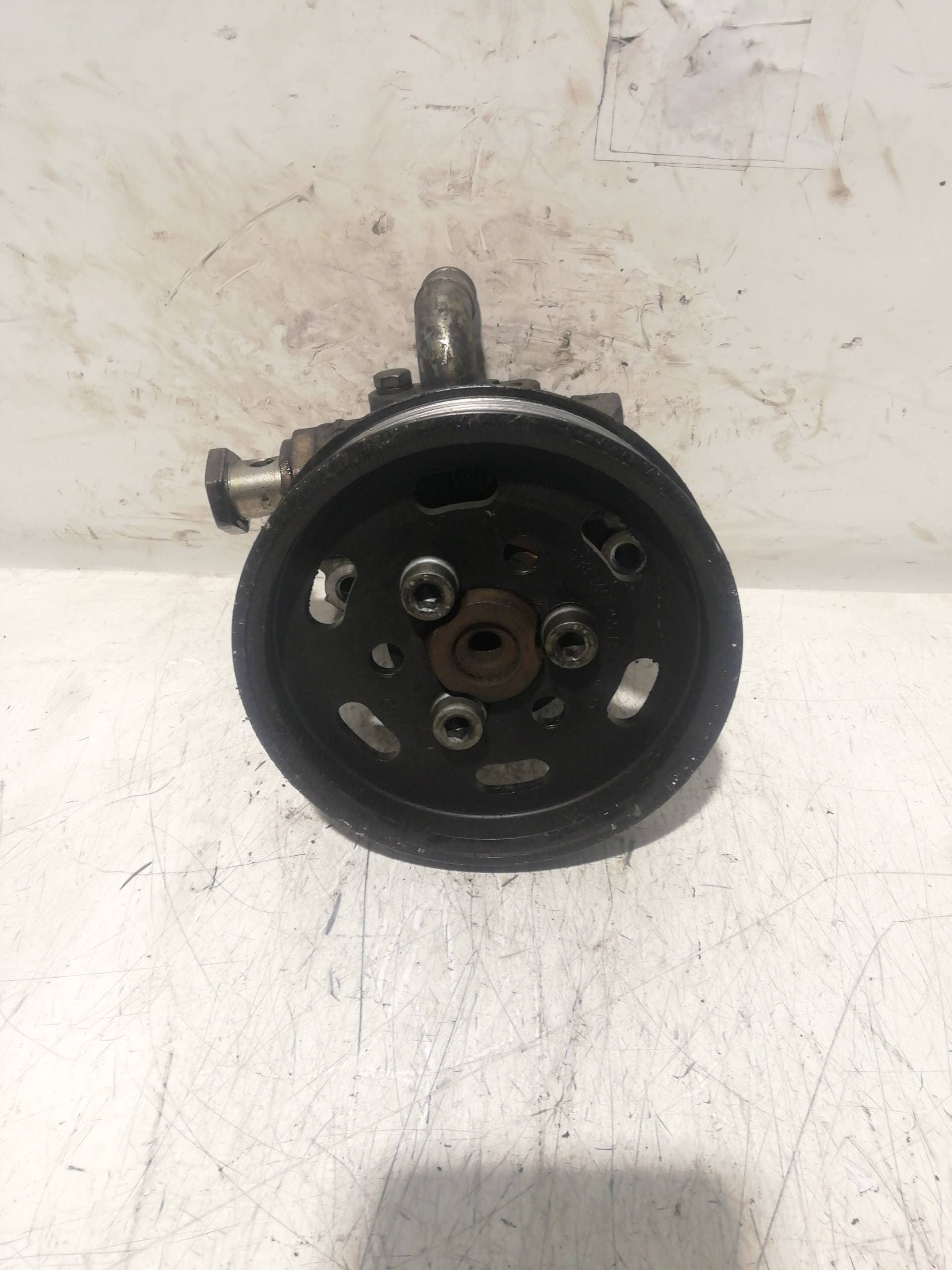 Bomba direccion AUDI A3 (8L) 3
