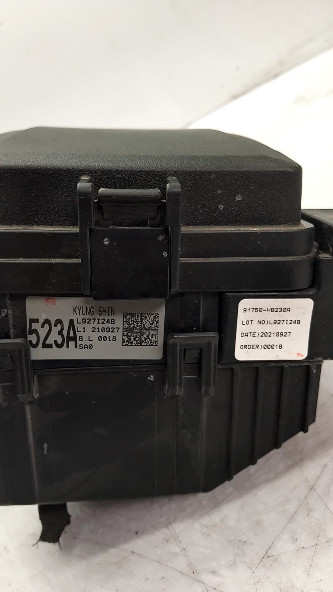 Caja reles / fusibles KIA RIO 3