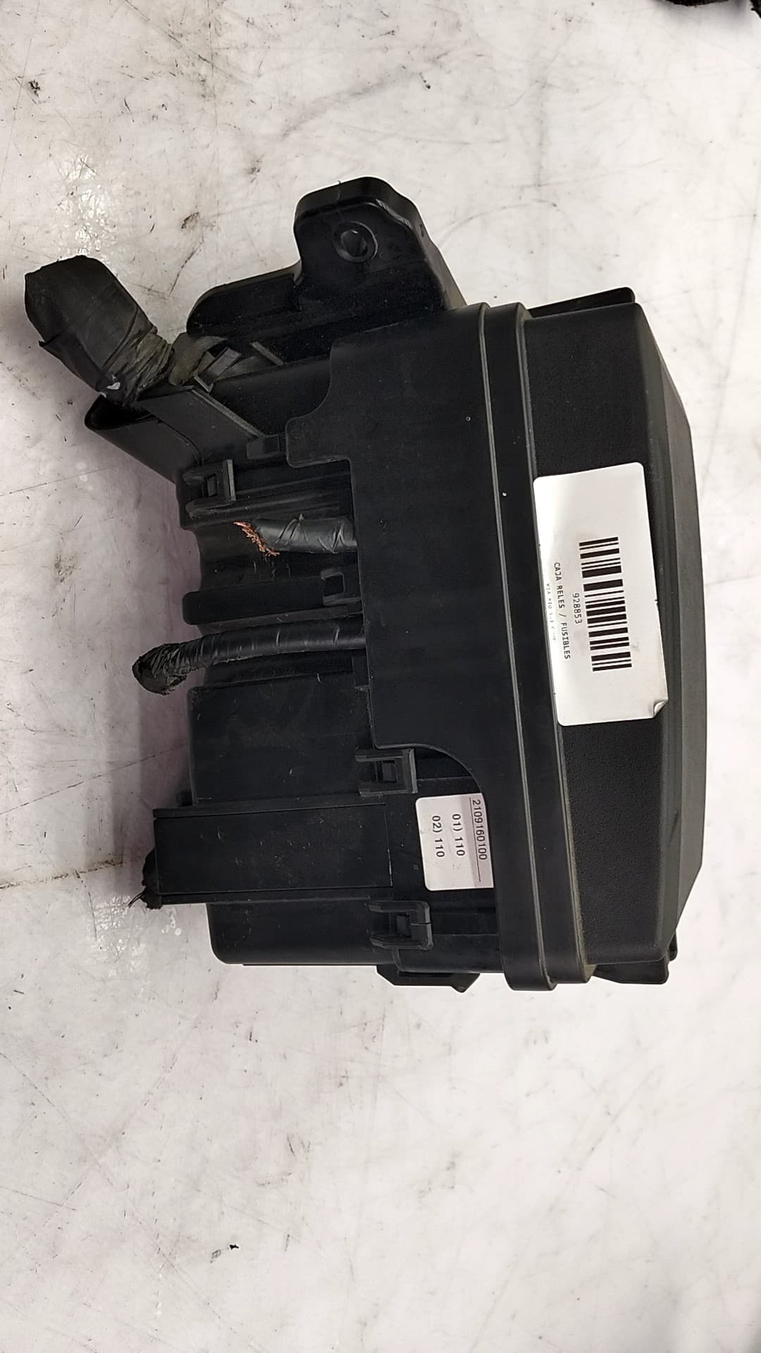 Caja reles / fusibles KIA RIO 2