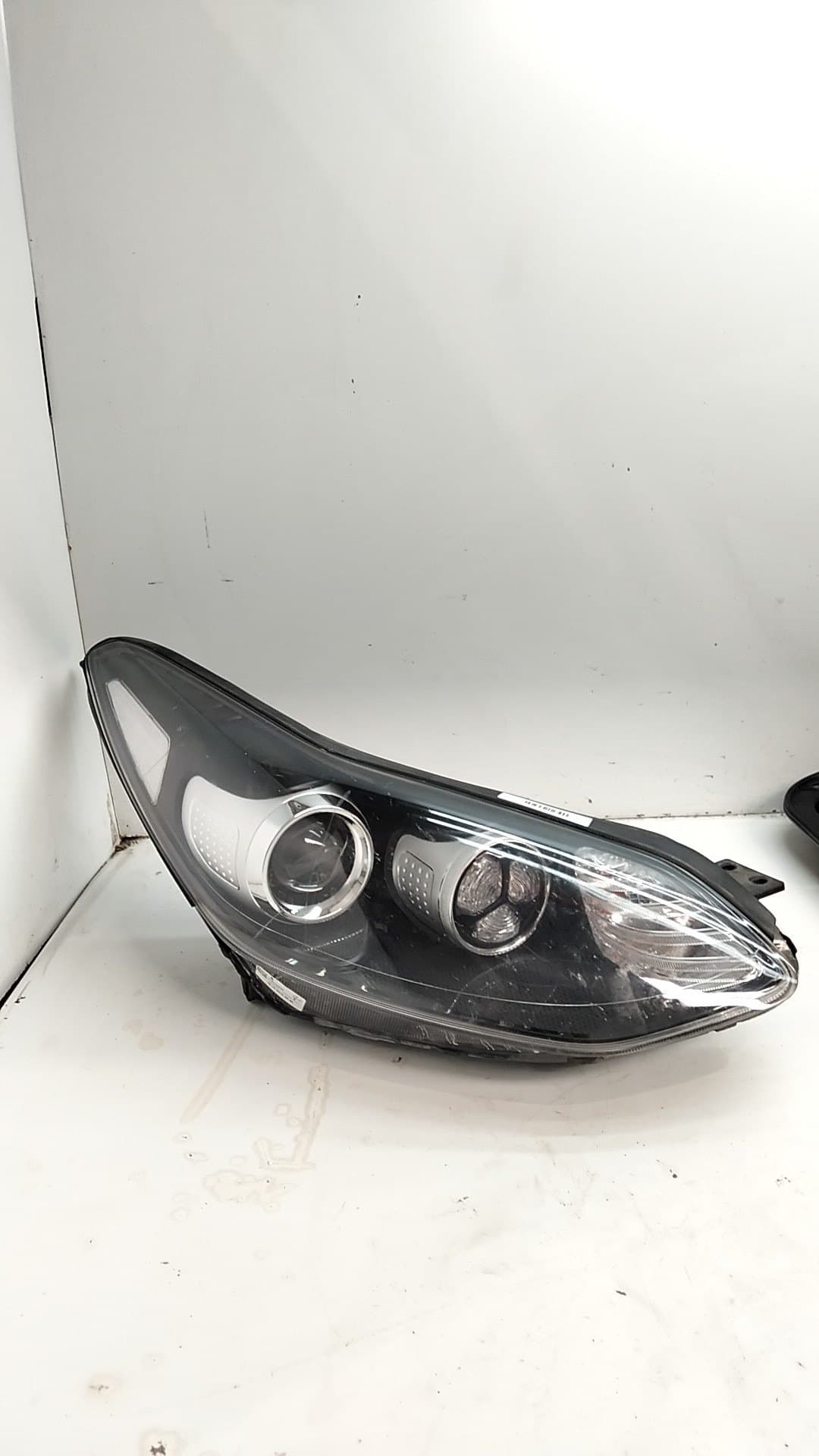 Faro derecho KIA SPORTAGE