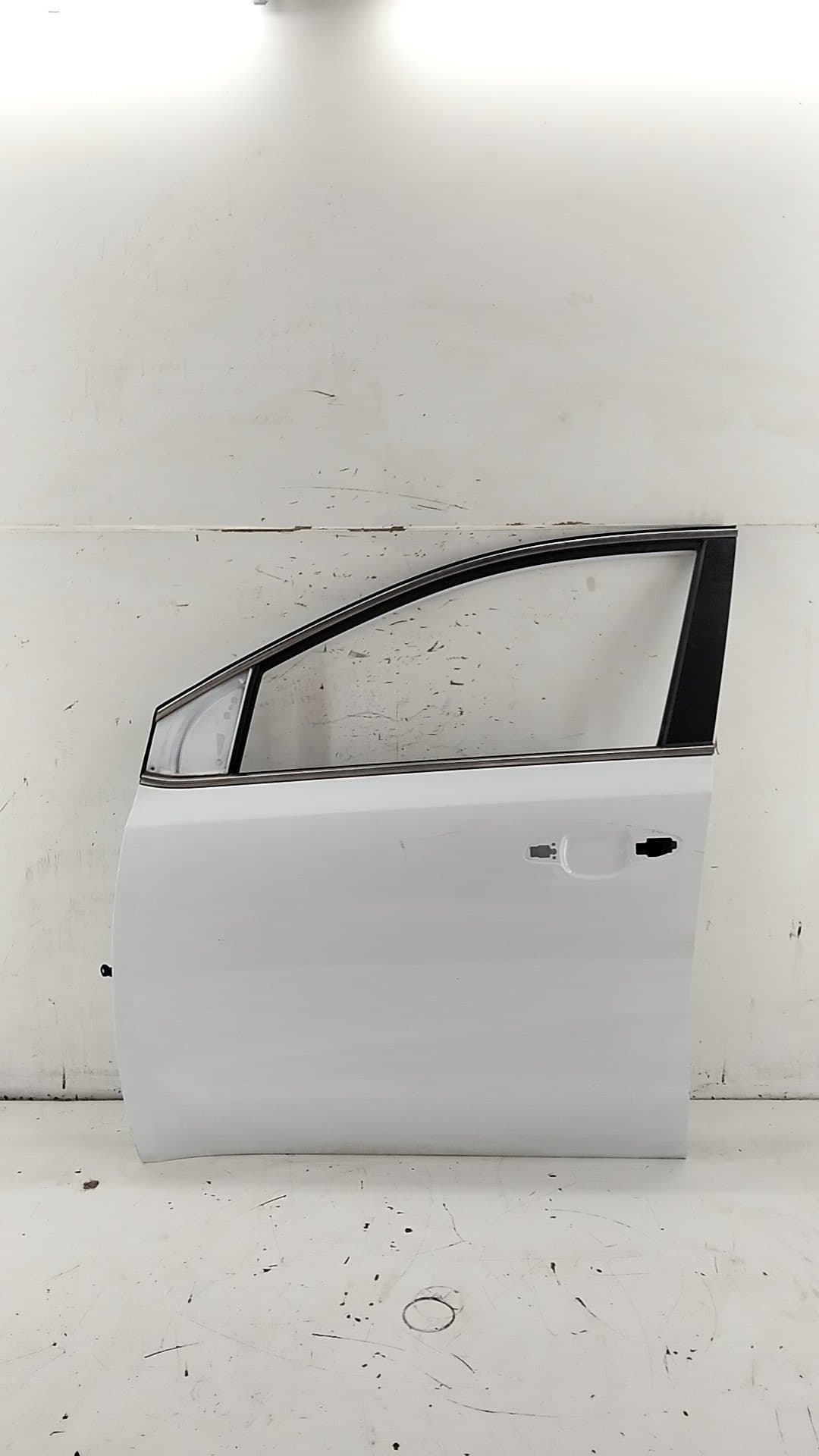 Puerta delantera izquierda KIA SPORTAGE