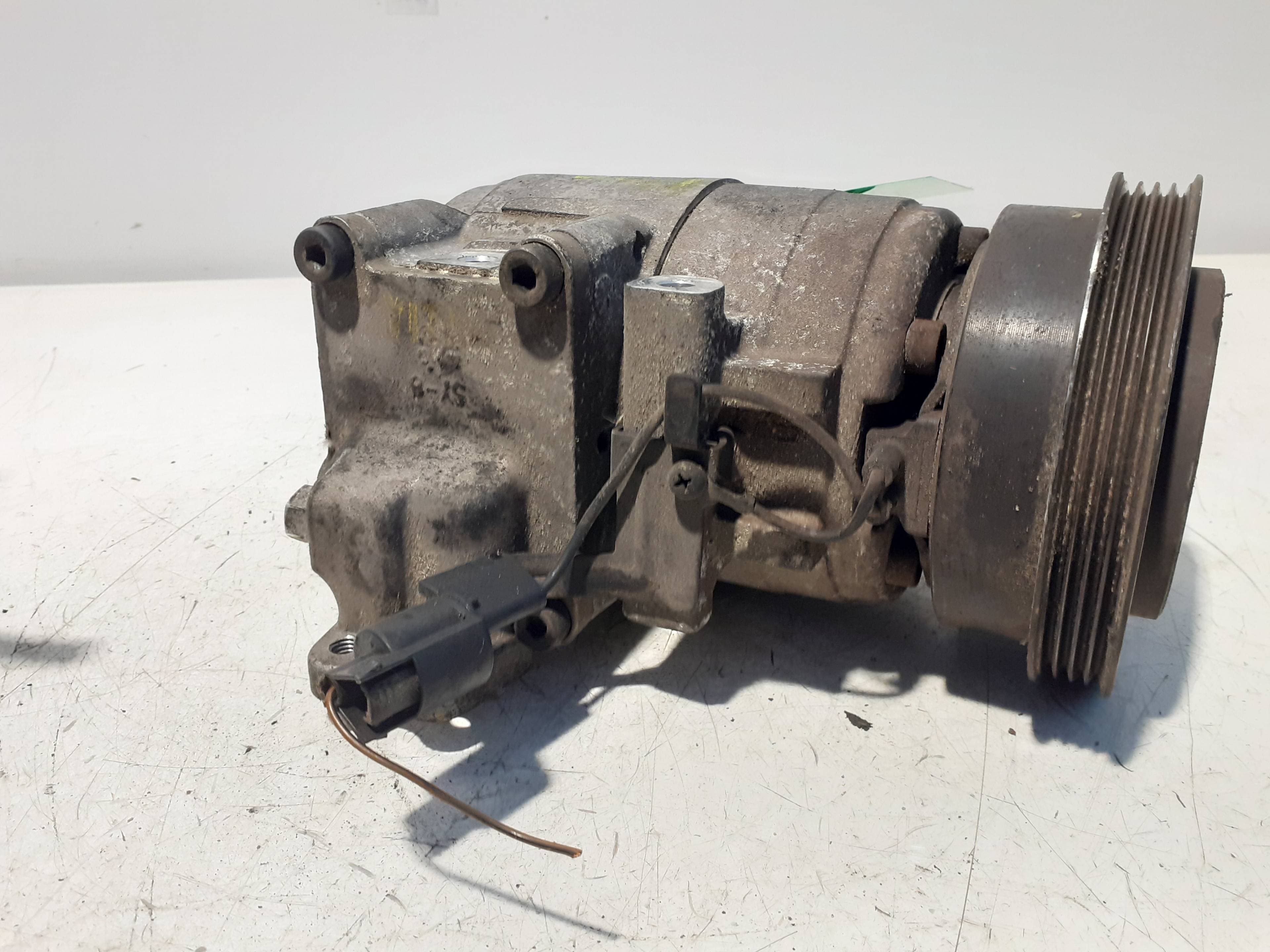 Recambio HYUNDAI GETZ (TB) ref. 977011C150 3