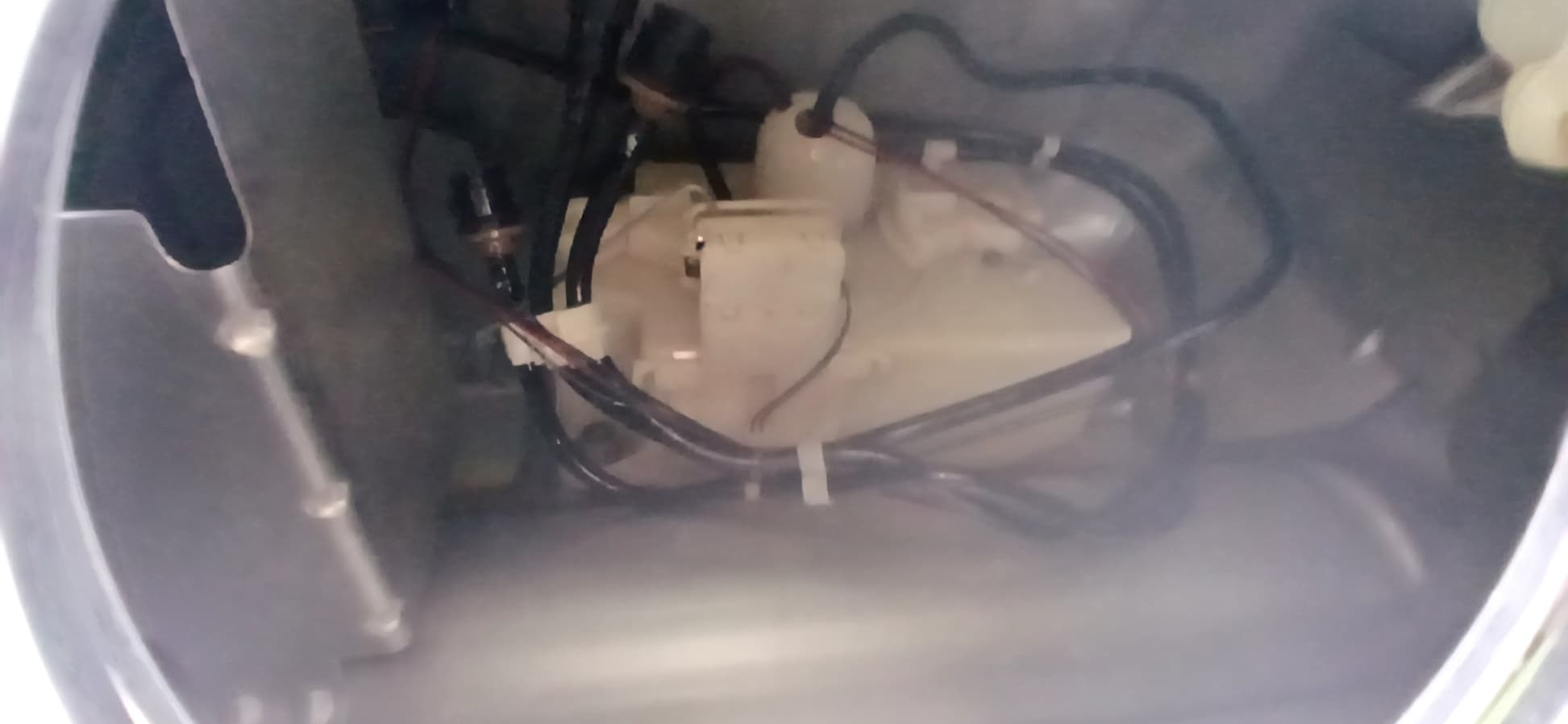 Deposito combustible MERCEDES-BENZ SLK (R171) 4