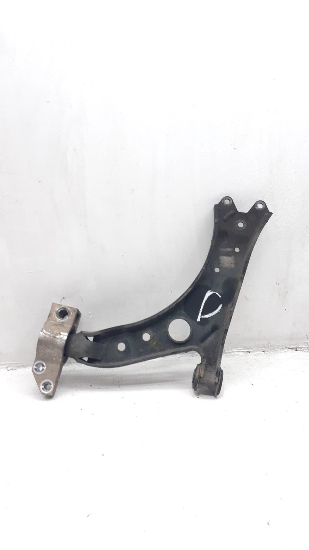 Brazo suspension inferior delantero derecho SEAT TOLEDO (5P2) 2