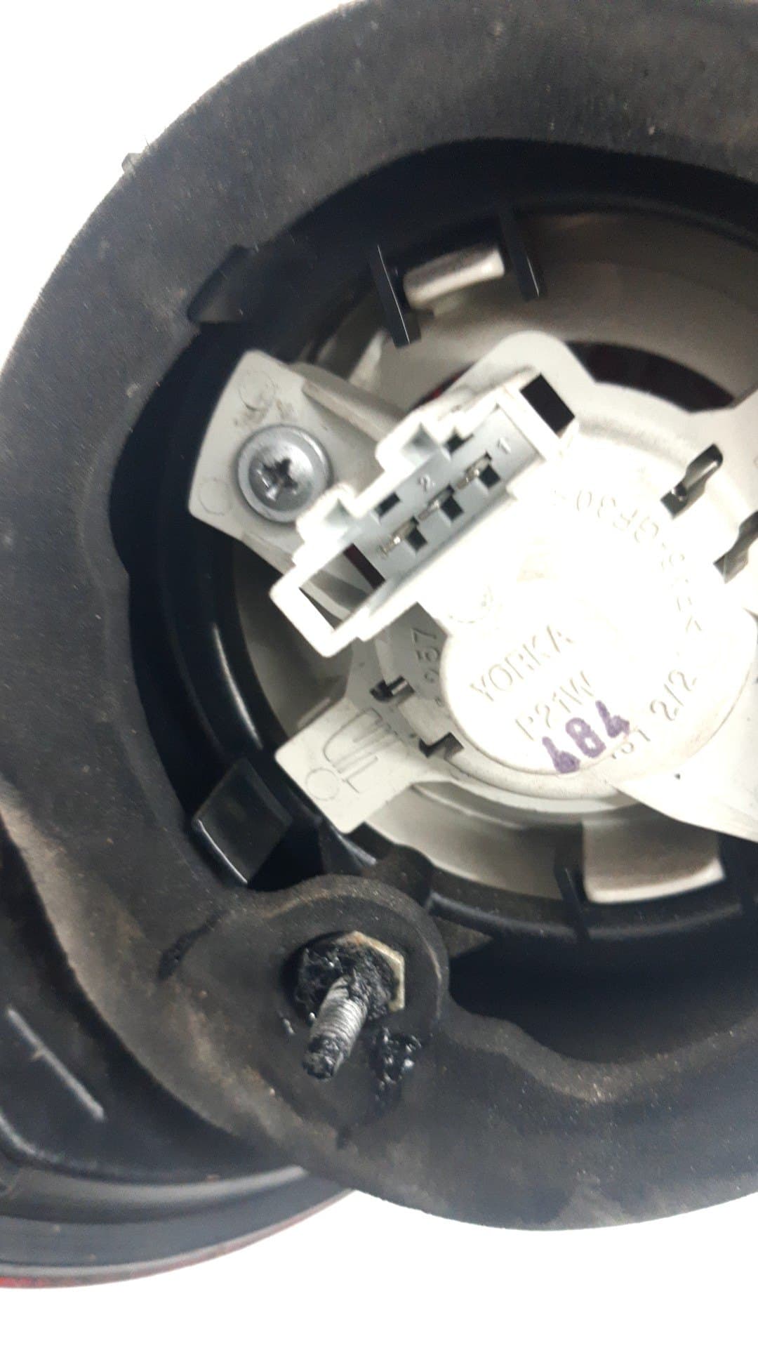 Piloto trasero derecho SEAT TOLEDO (5P2) 2