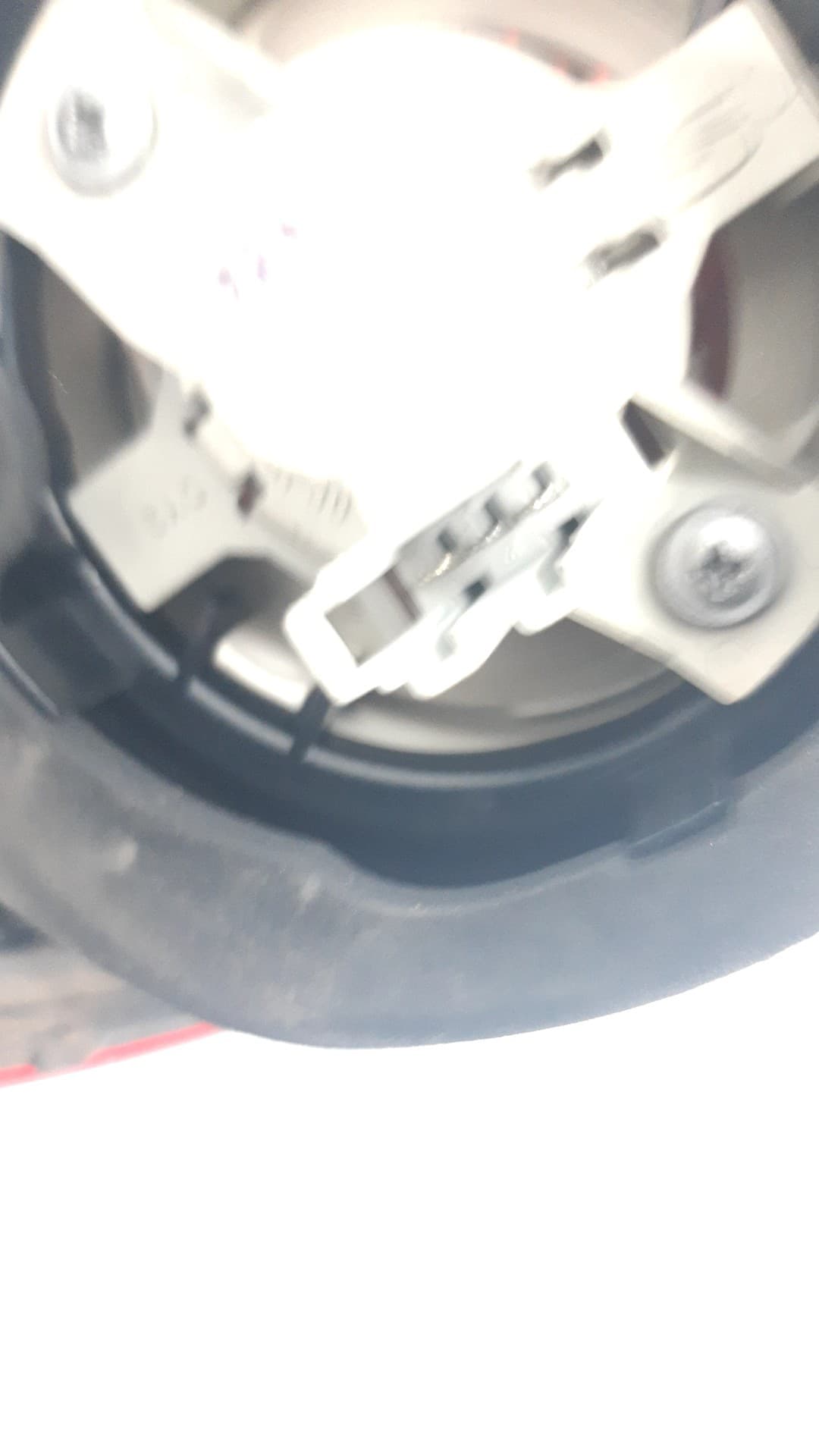 Piloto trasero izquierdo SEAT TOLEDO (5P2) 2
