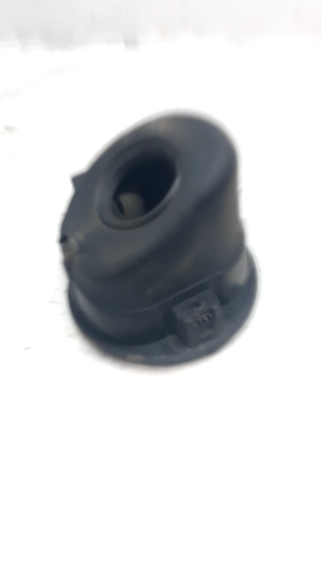 Tapa exterior combustible SEAT TOLEDO (5P2) 2